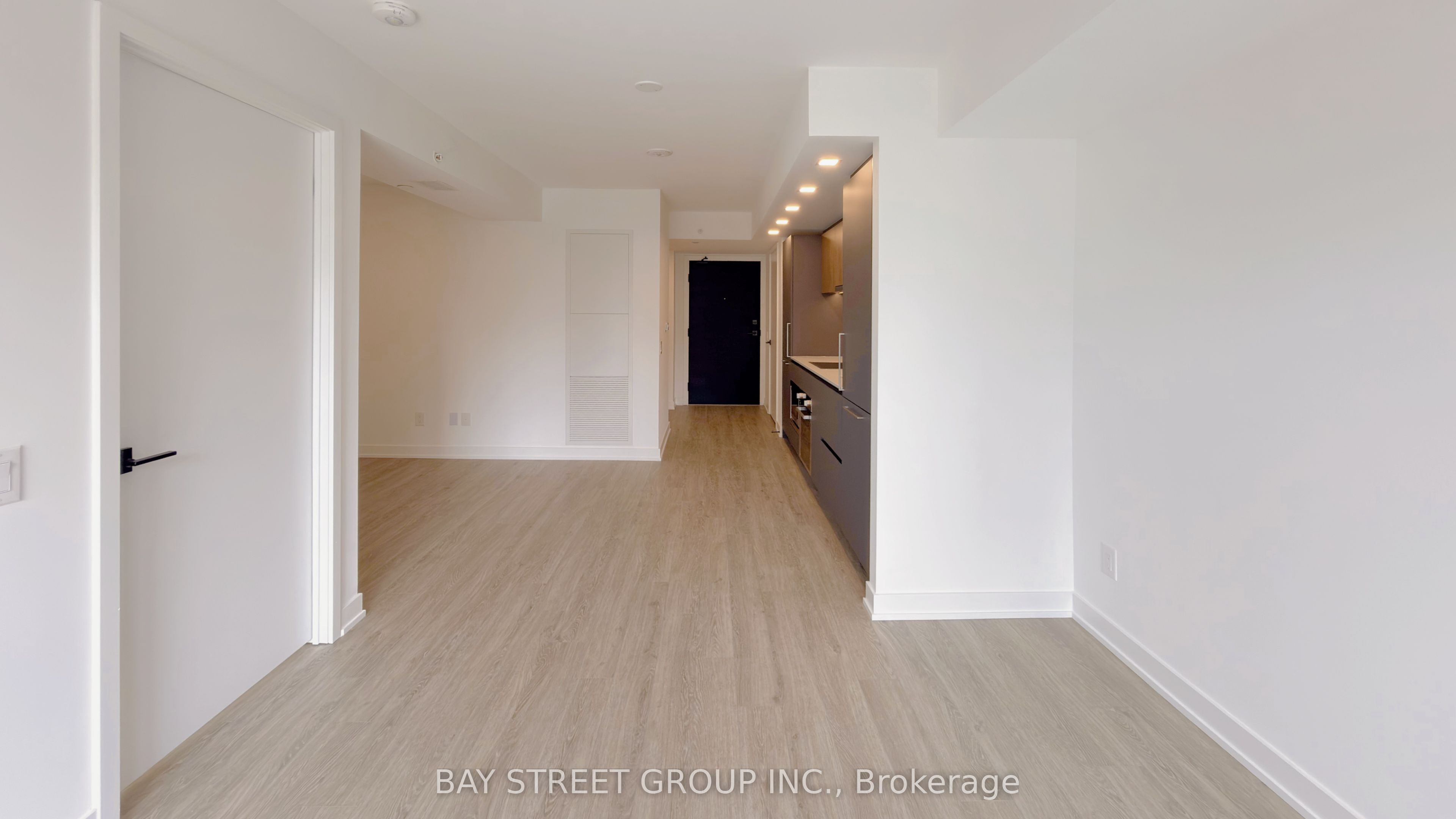 609 Sherbourne Street 1211, Toronto, ON M4X 0A4 photo 3