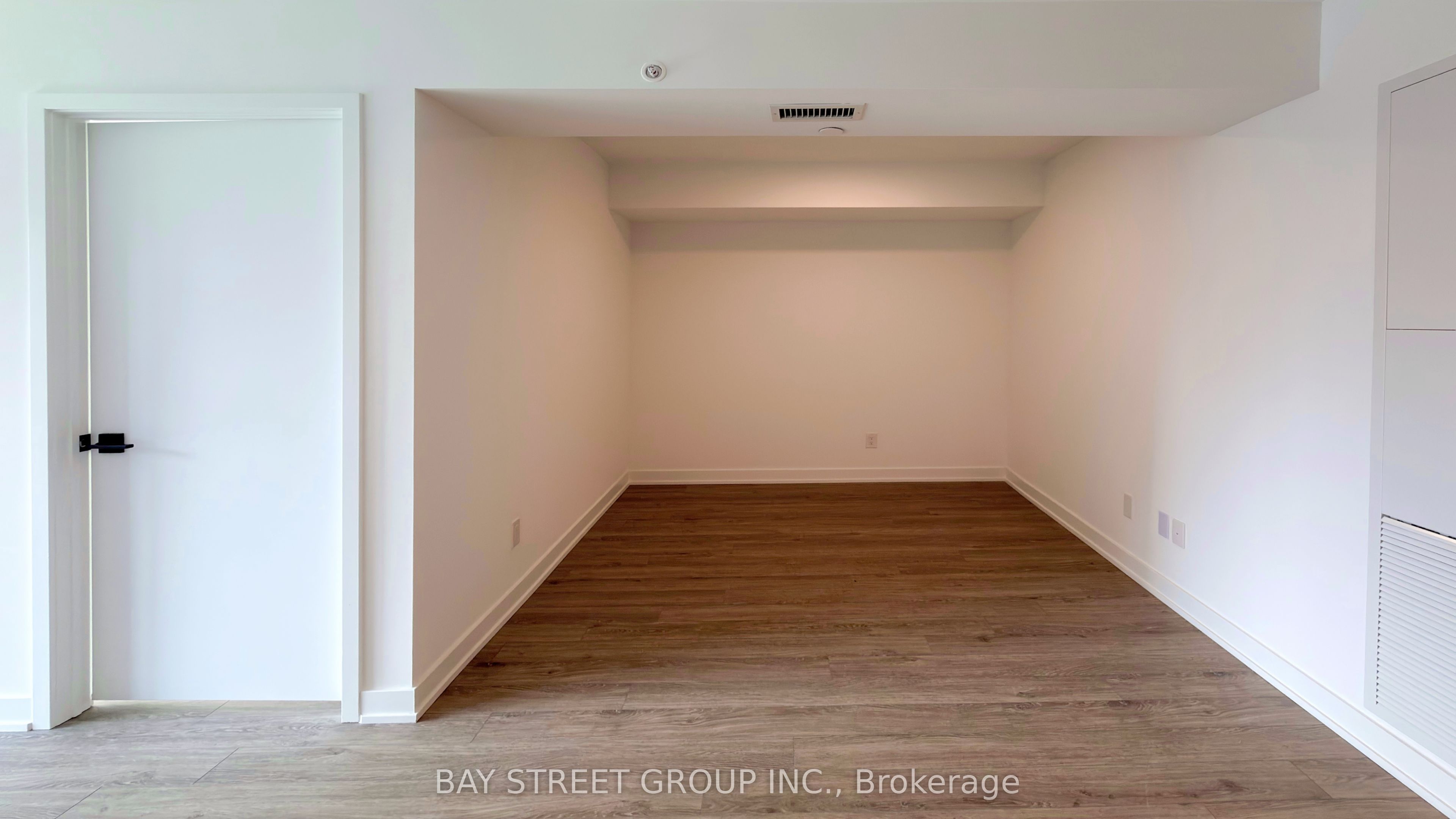 609 Sherbourne Street 1211, Toronto, ON M4X 0A4 photo 5