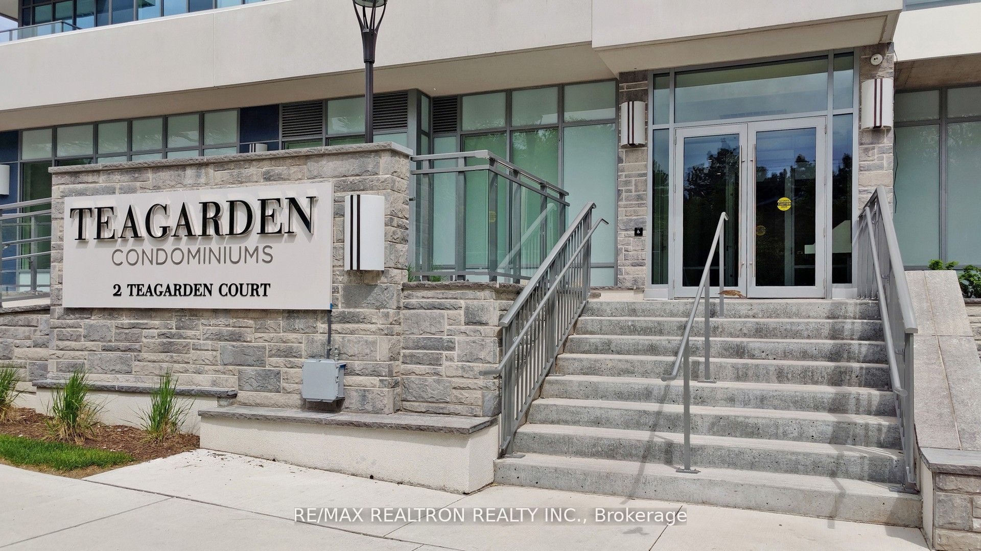 2 Teagarden Court 705, Toronto, ON M2N 5Z9 photo 3