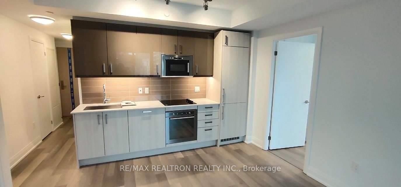 77 Mutual Street 1008, Toronto, ON M5B 2A9 photo 3
