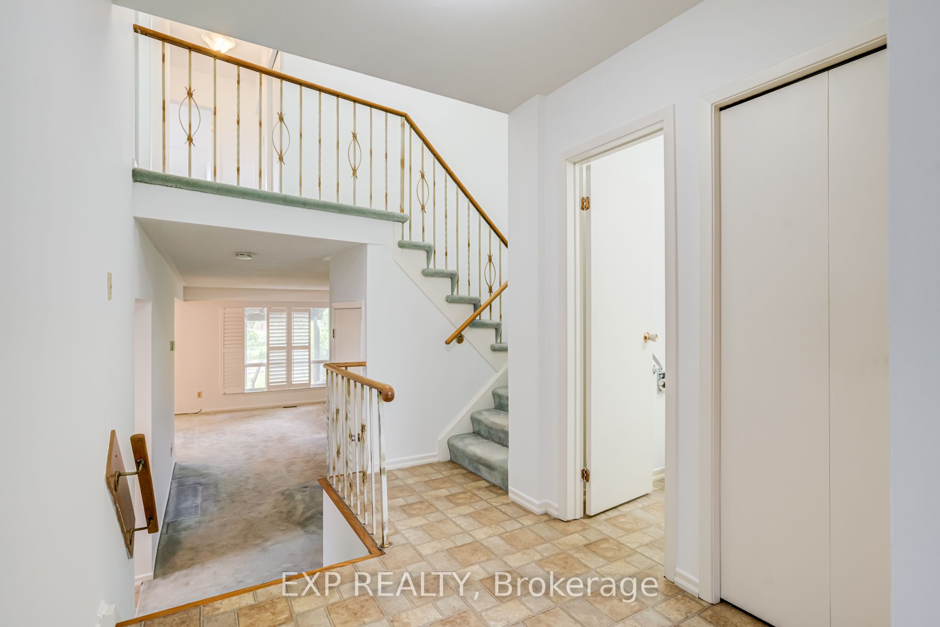 83 Green Bush Road, Toronto, ON M2M 1P2 photo 3