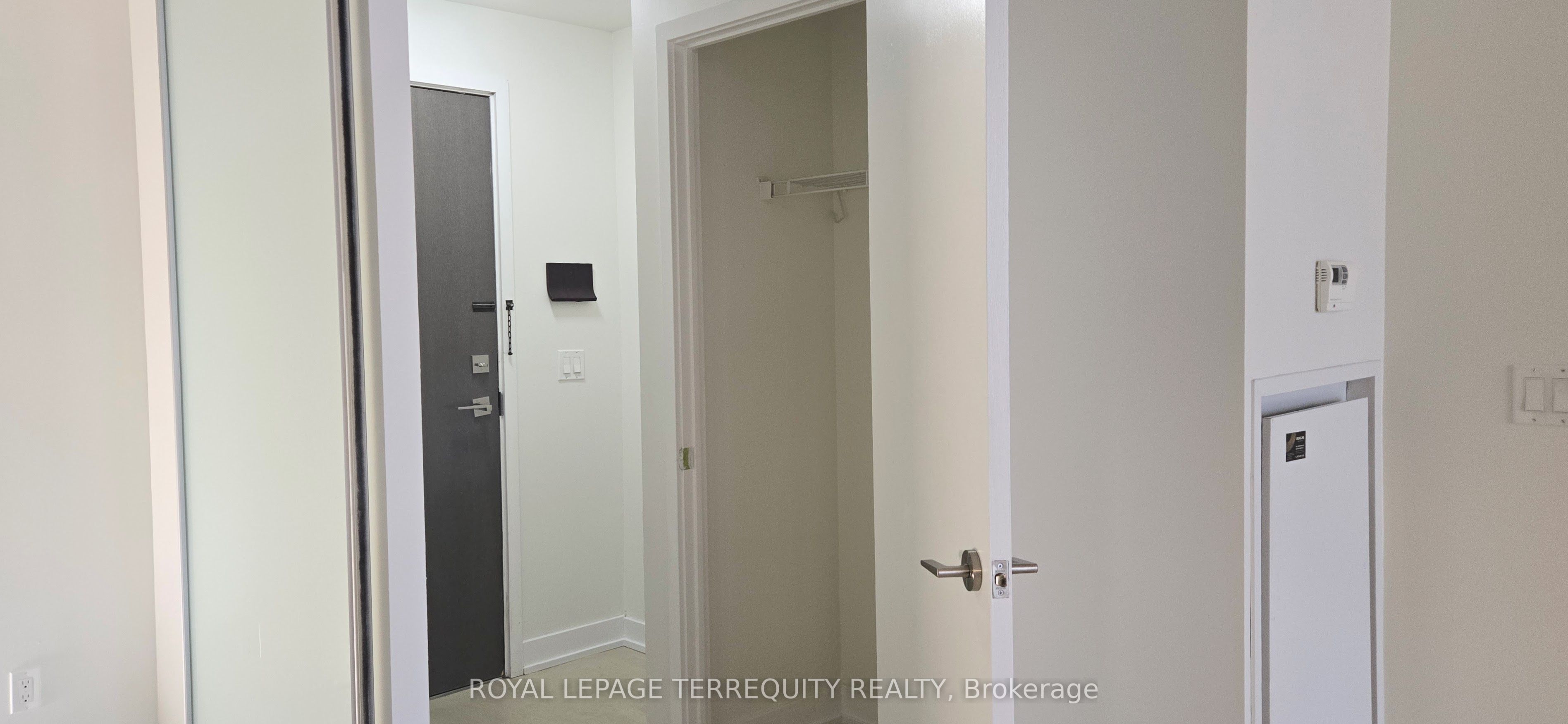 20 Gladstone Avenue 502, Toronto, ON M6J 0E9 photo 3