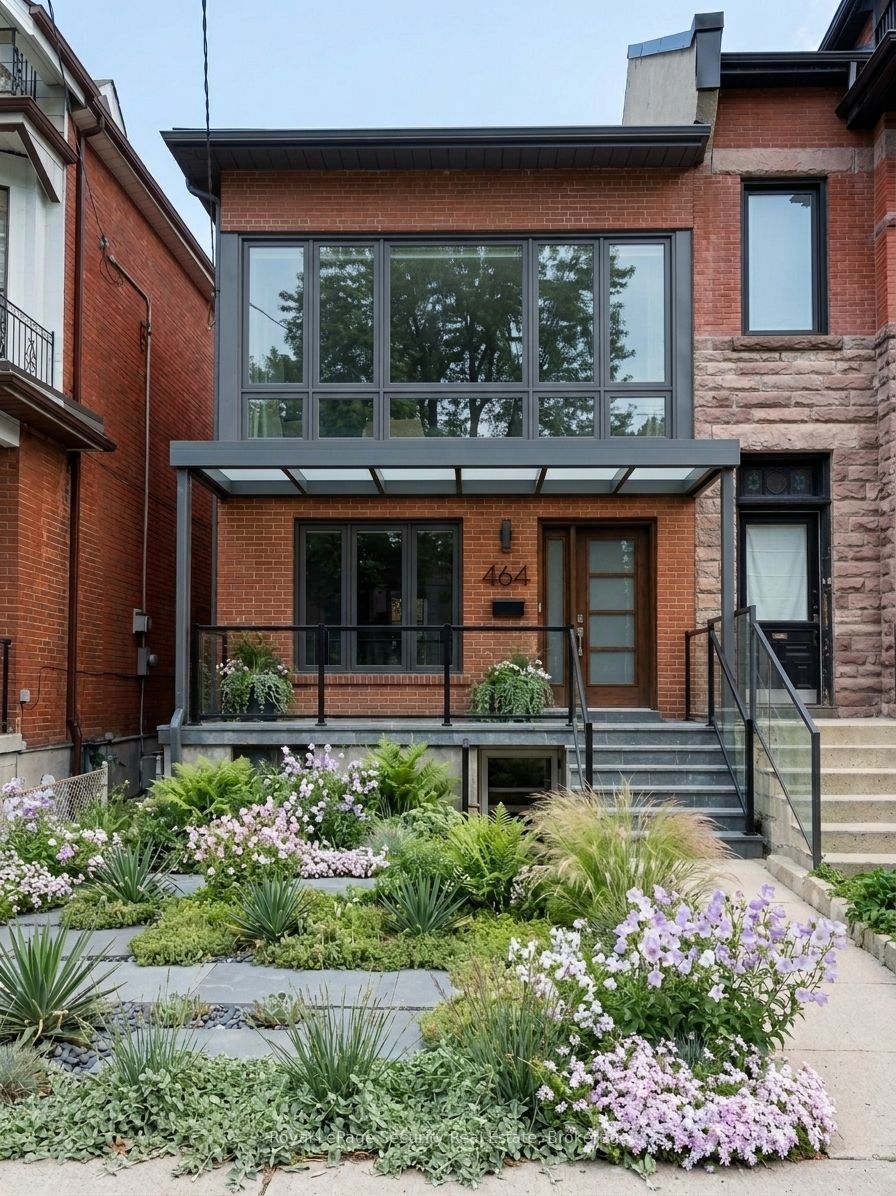 464 Euclid Avenue, Toronto, ON M6G 2S9