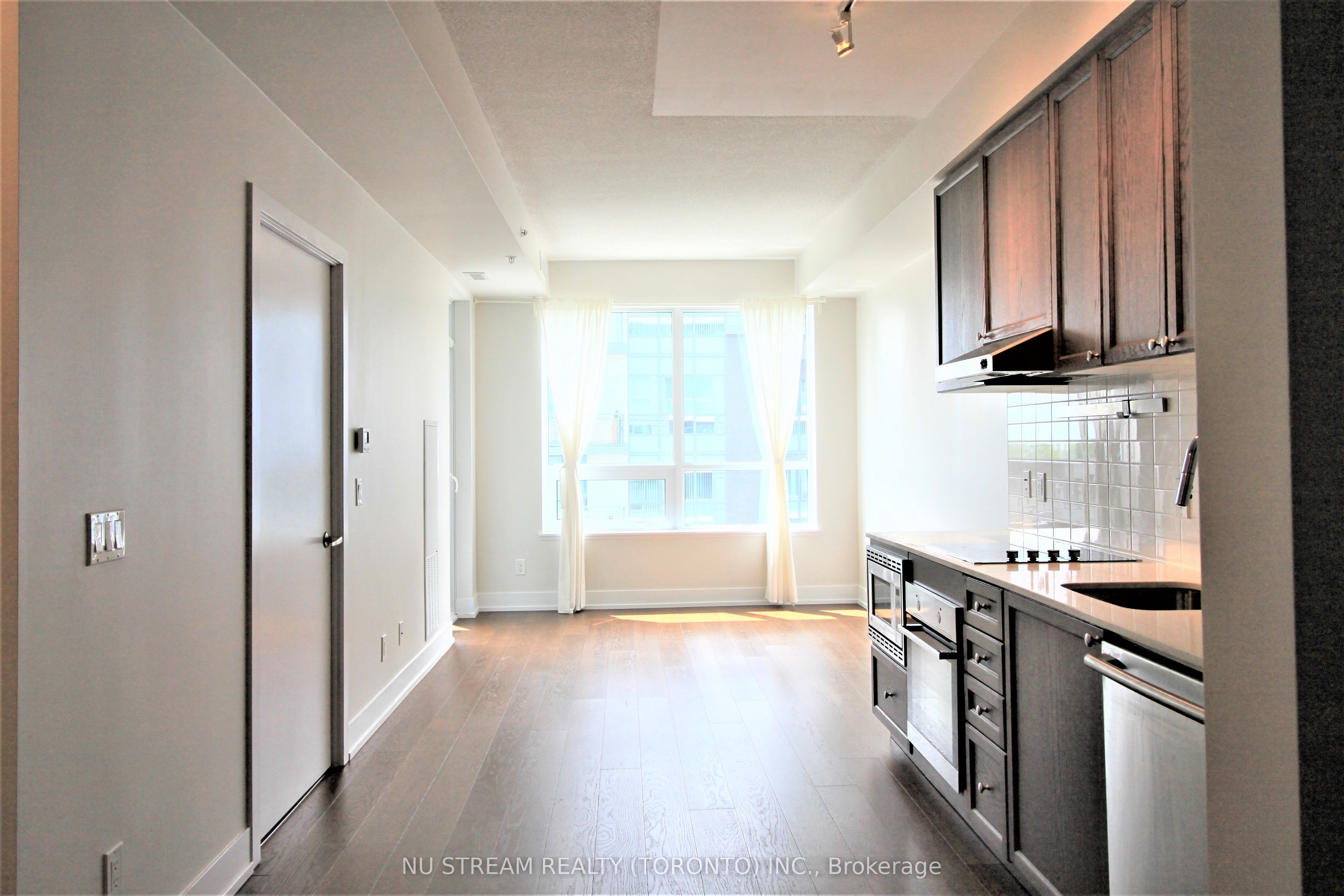 7 Kenaston Gardens 507, Toronto, ON M2K 1G7 photo 5