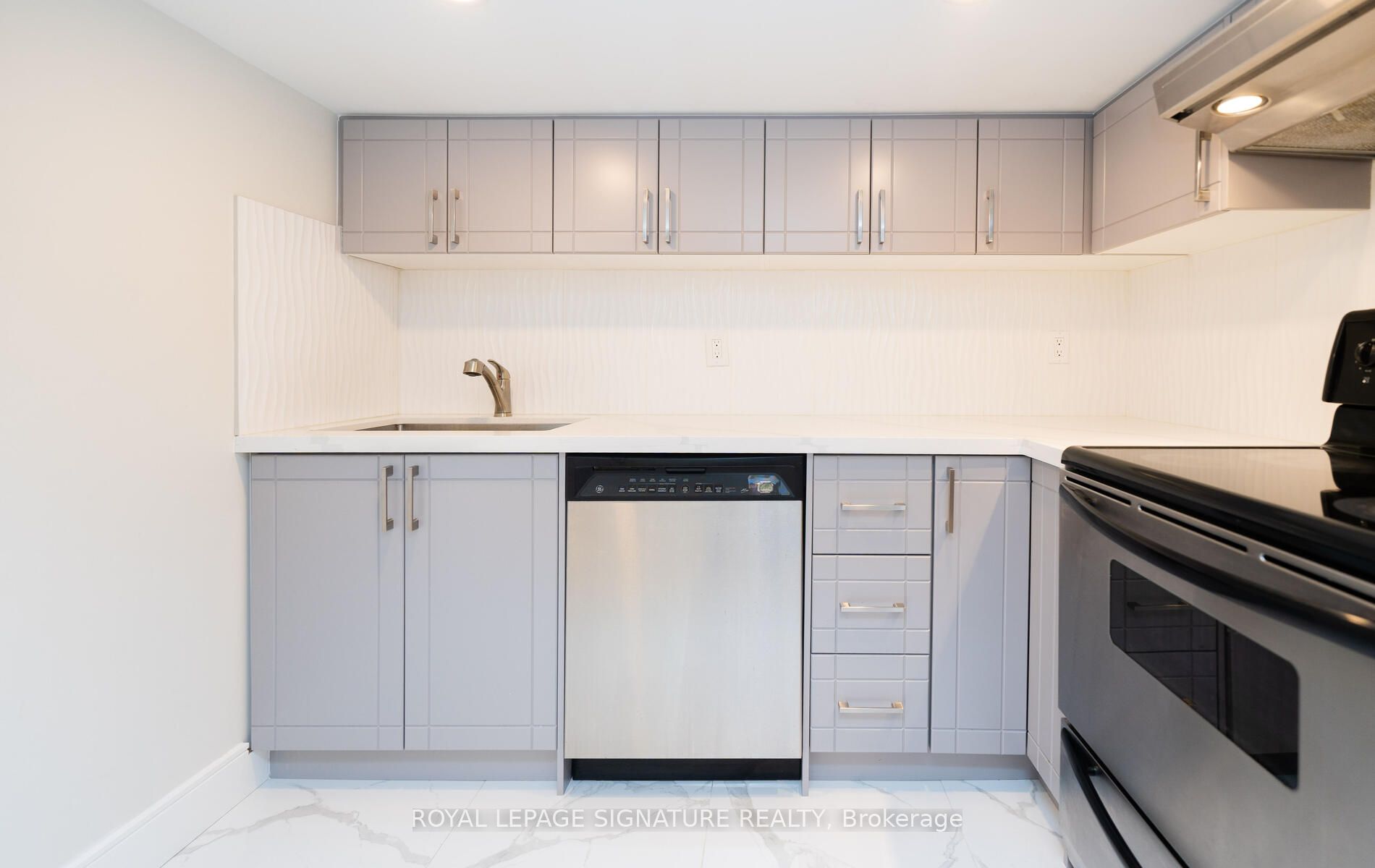 263 Hounslow Avenue Bsmt, Toronto, ON M2N 2B7 photo 5