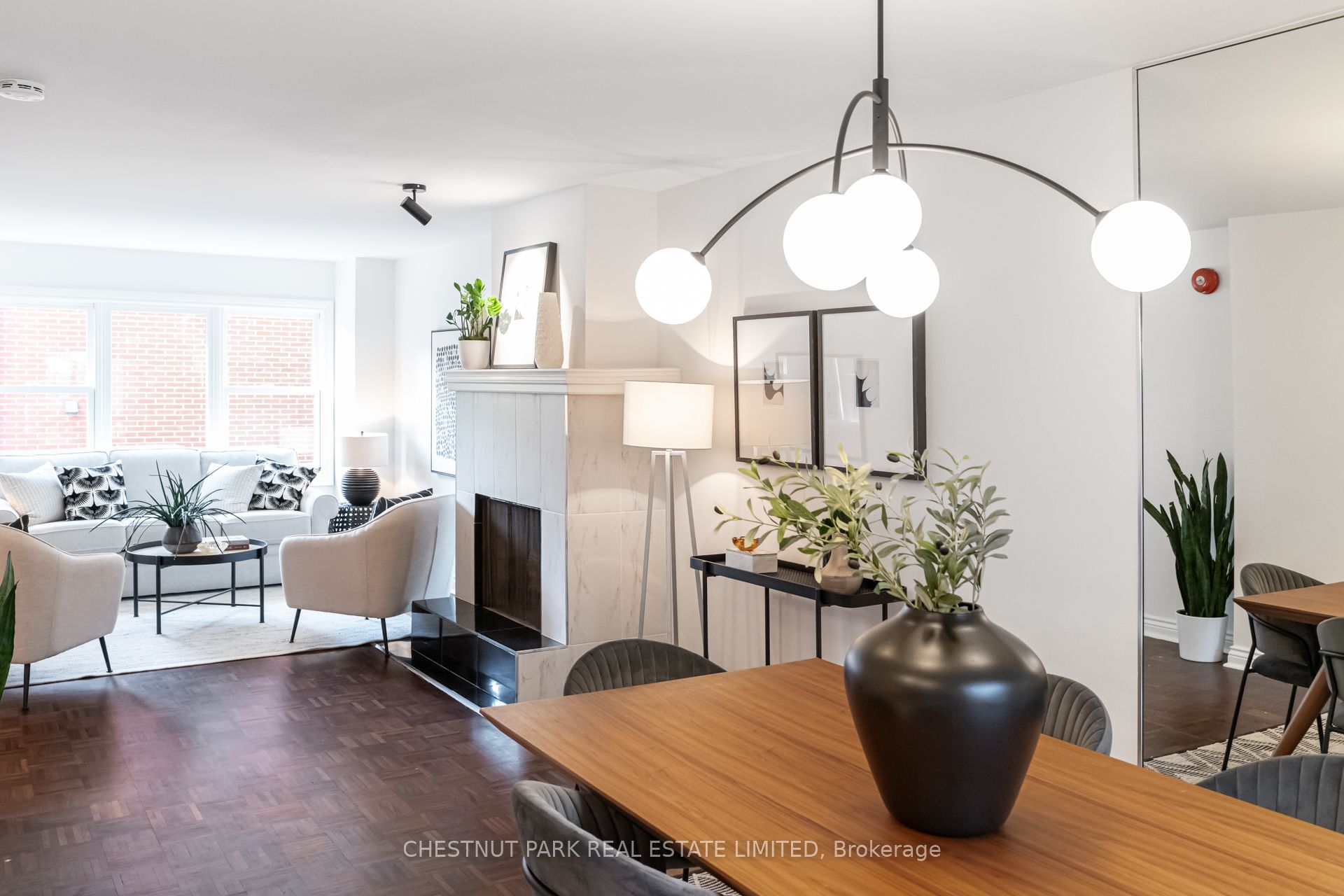 41 Spruce Street 9, Toronto, ON M5A 2H8 photo 3