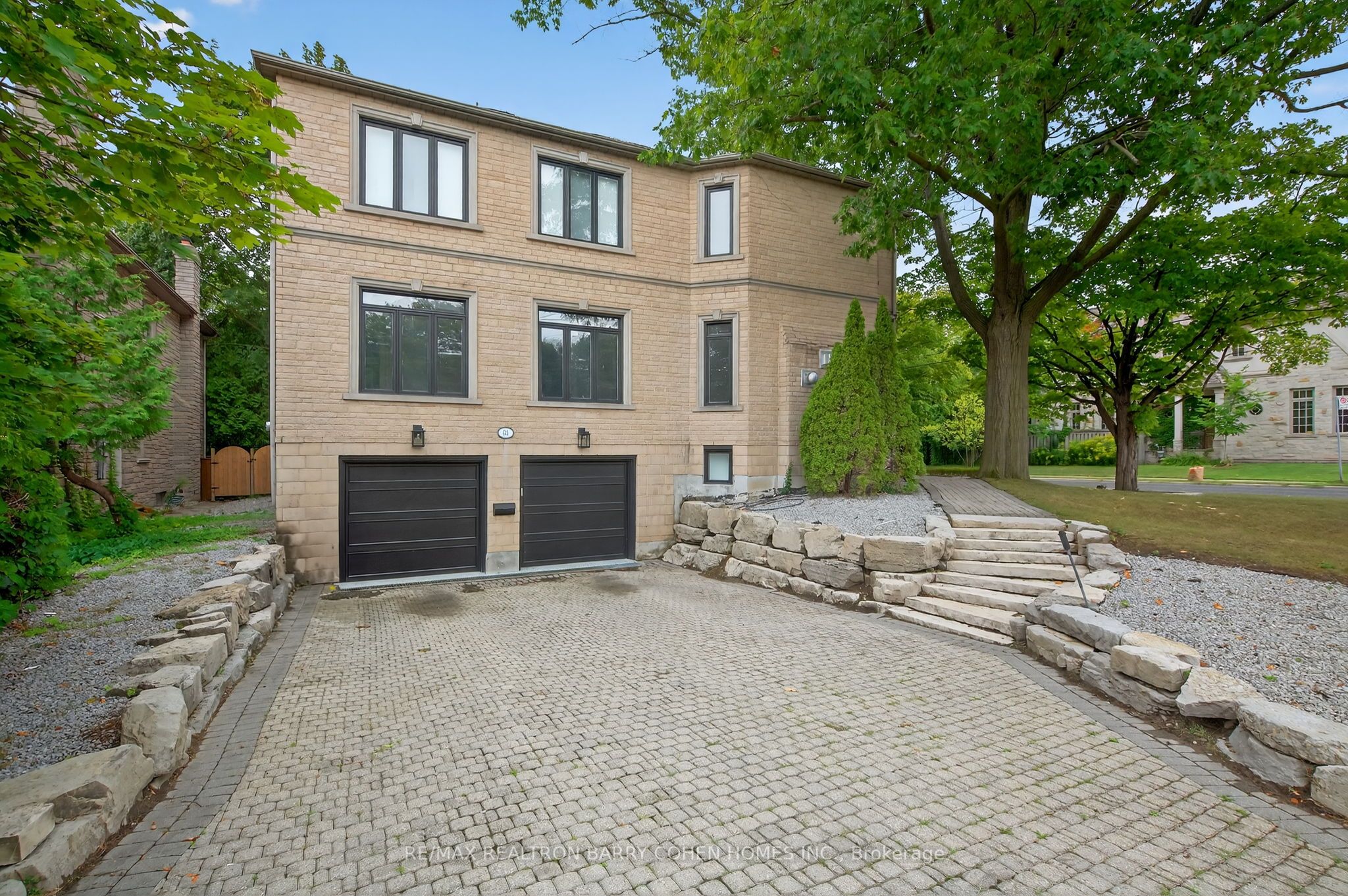 63 Gordon Road, Toronto, ON M2P 1E3 photo 5