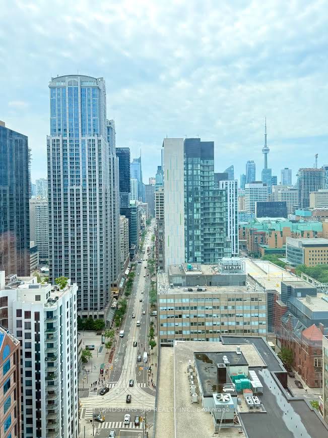 832 Bay Street 2509, Toronto, ON M5S 1Z6 photo 2