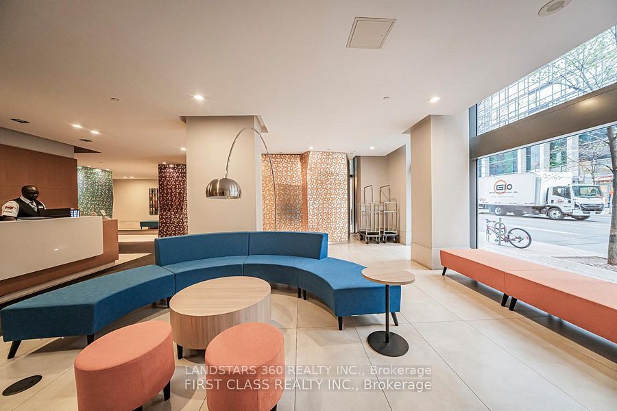 832 Bay Street 2509, Toronto, ON M5S 1Z6 photo 5