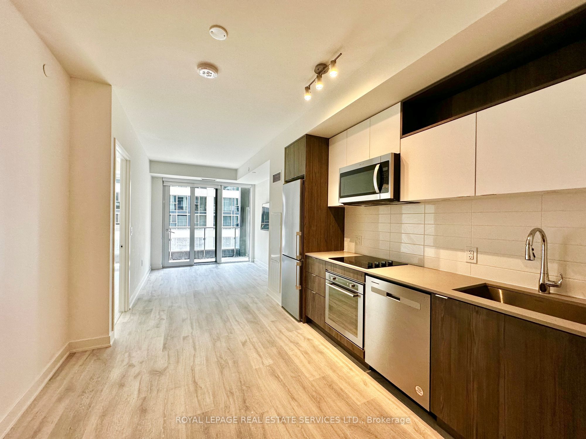 60 Princess Street 338, Toronto, ON M5A 2C7 photo 2