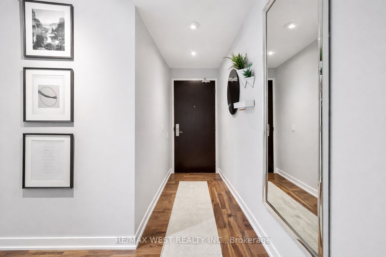 650 King Street W 310, Toronto, ON M5V 0H6 photo 2