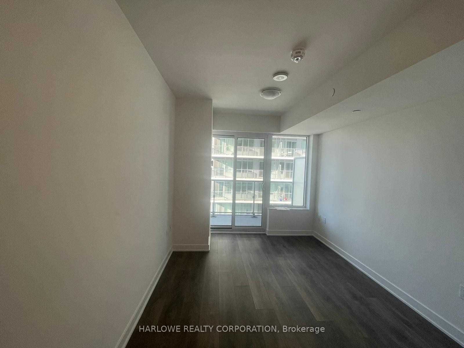 195 Redpath Avenue 2614 ST, Toronto, ON M4P 0E4 photo 2