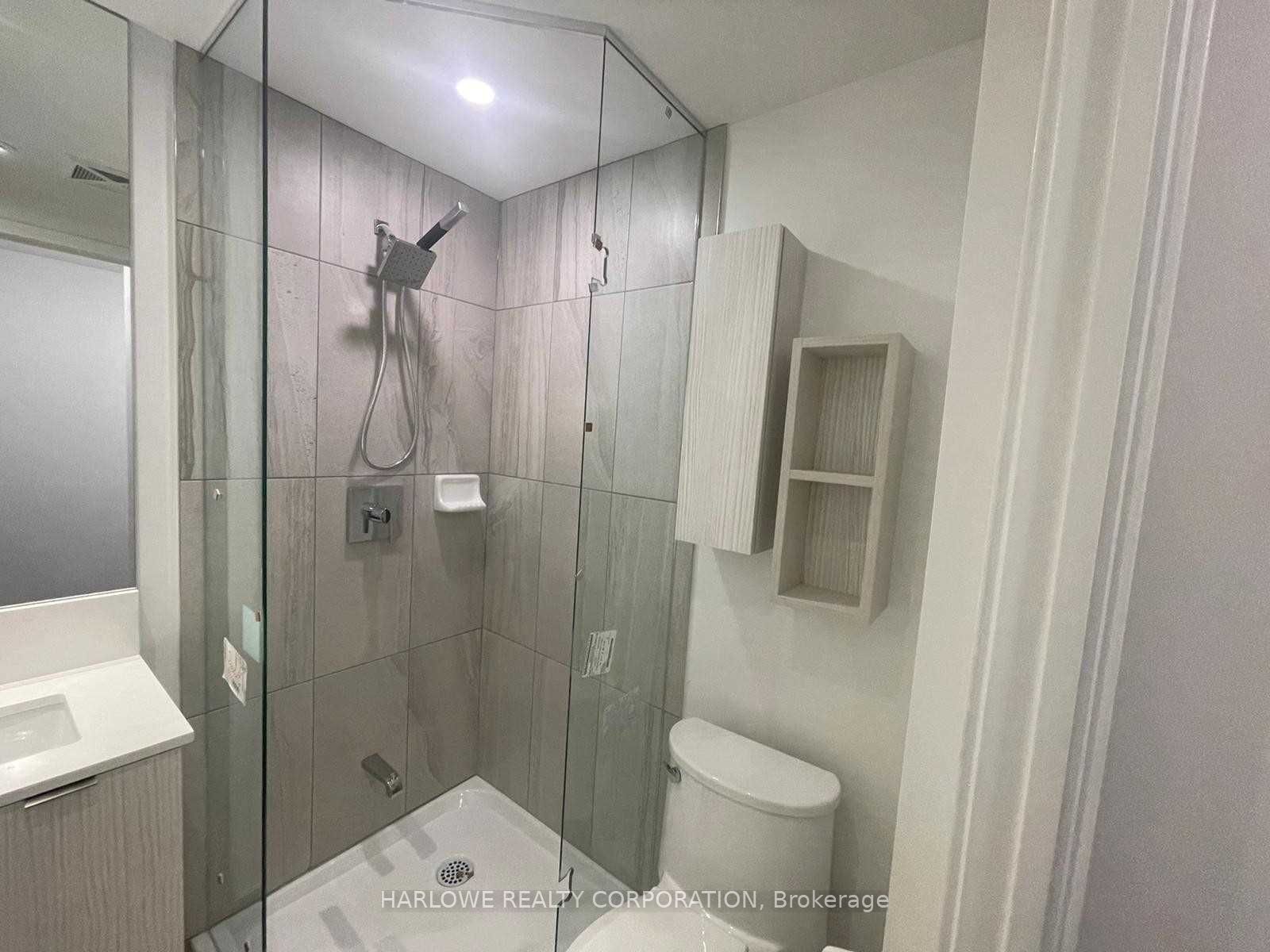 195 Redpath Avenue 2614 ST, Toronto, ON M4P 0E4 photo 3