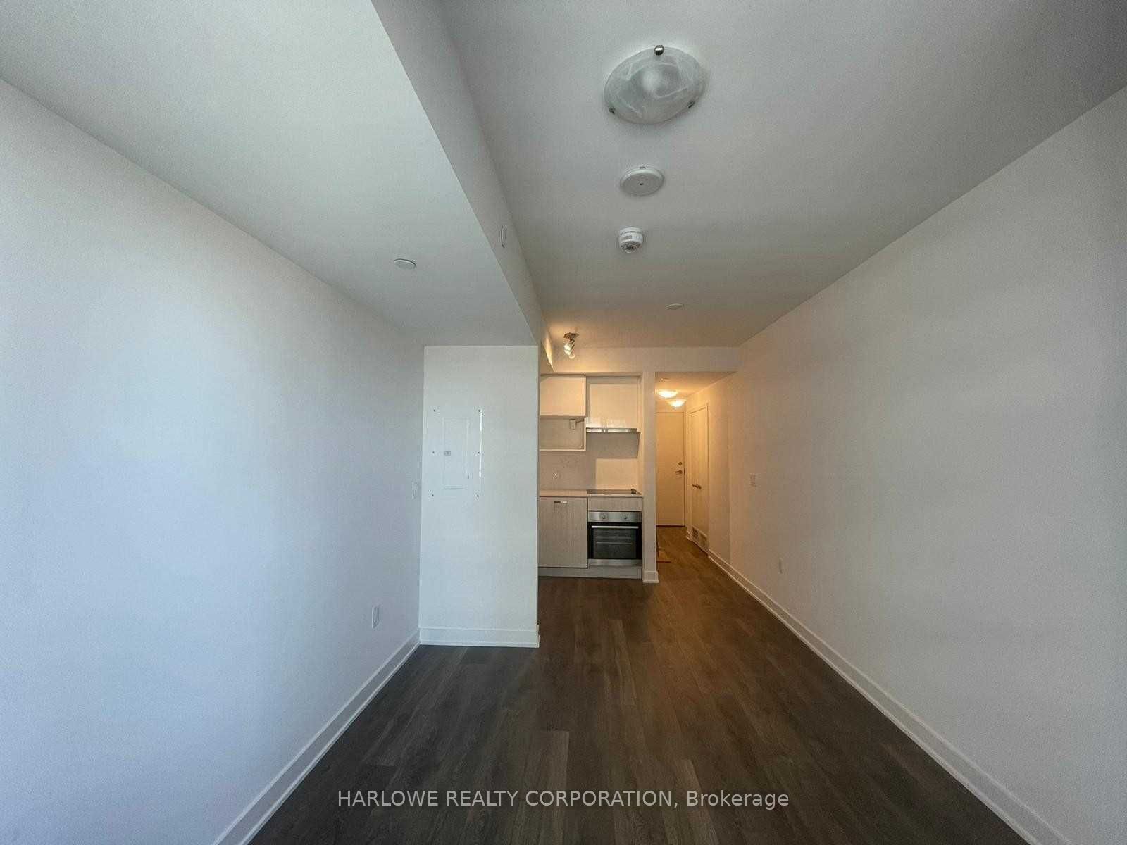 195 Redpath Avenue 2614 ST, Toronto, ON M4P 0E4 photo 4
