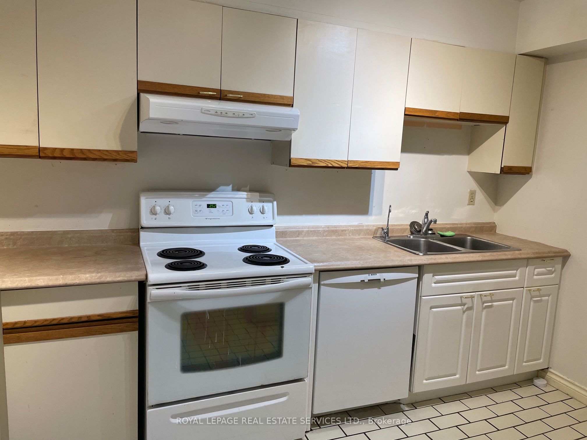 48 Granby Street 6, Toronto, ON M5B 2J5 photo 5
