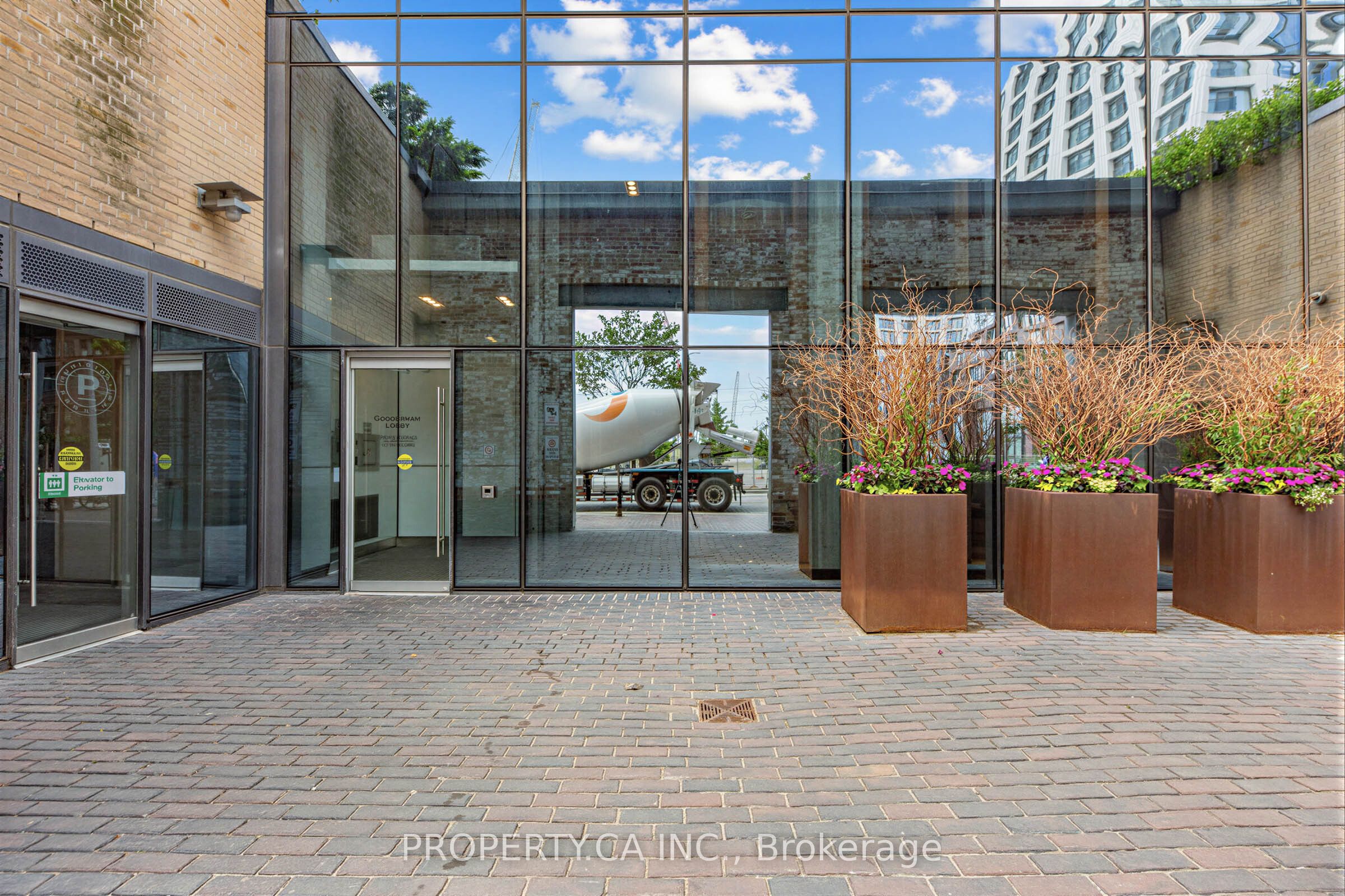 390 Cherry Street 311, Toronto, ON M5A 0E2 photo 3