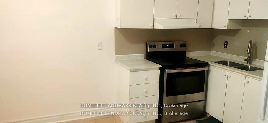 2475 Yonge Street 2, Toronto, ON M4P 2H6
