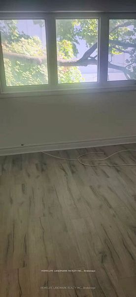 2475 Yonge Street 2, Toronto, ON M4P 2H6 photo 2