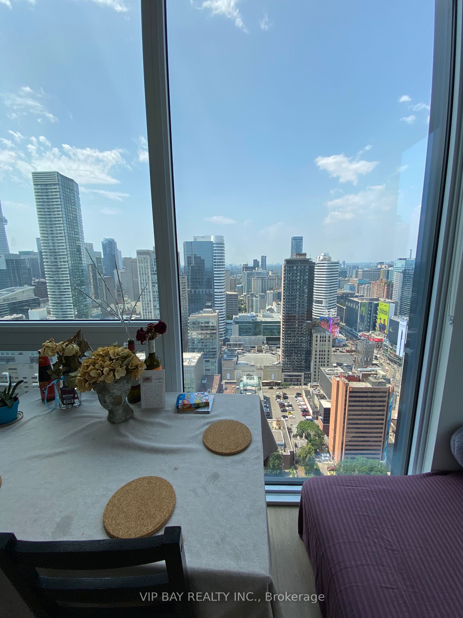 82 Dalhousie Street PH12, Toronto, ON M5B 0C5 photo 2