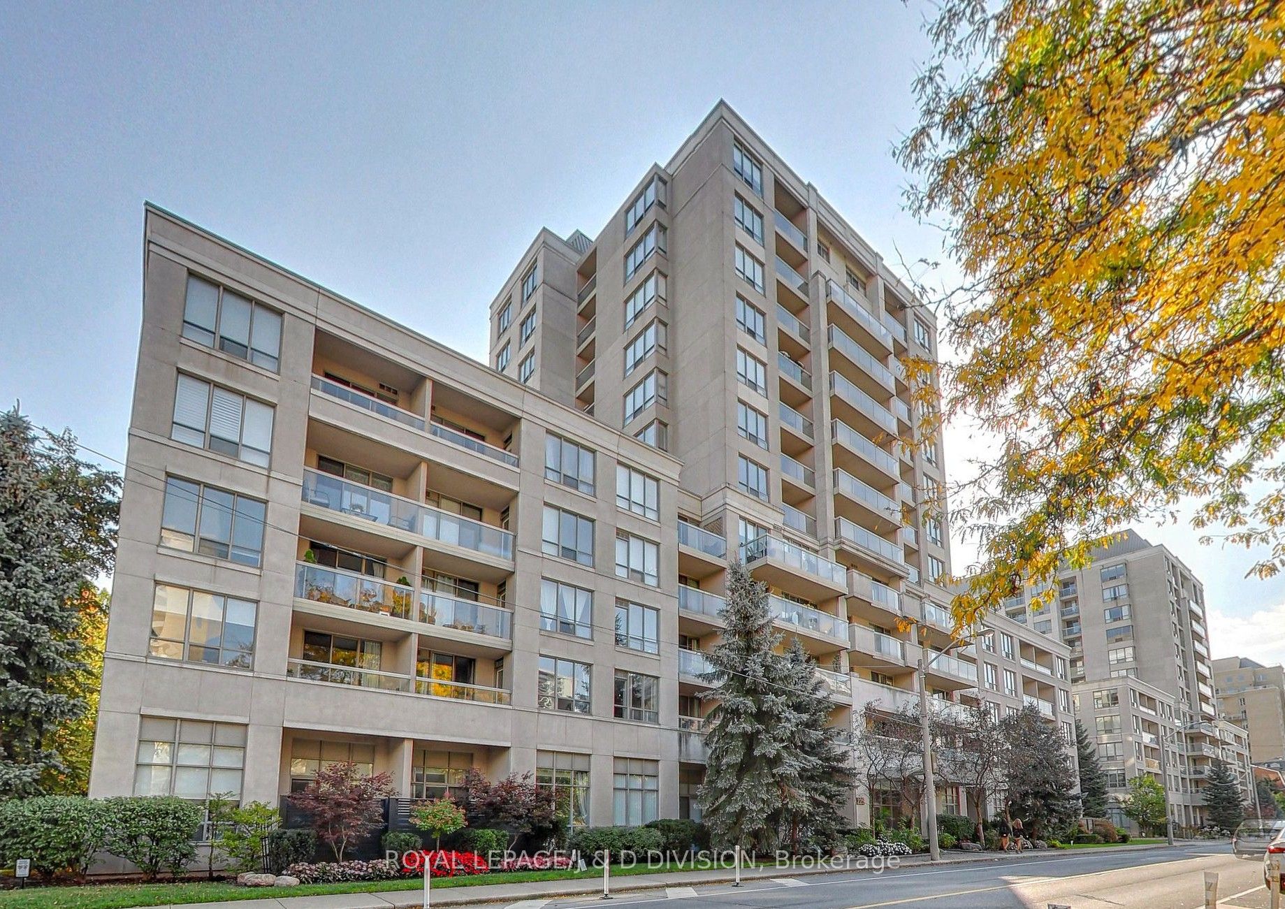 225 Merton Street 209, Toronto, ON M4S 3H1