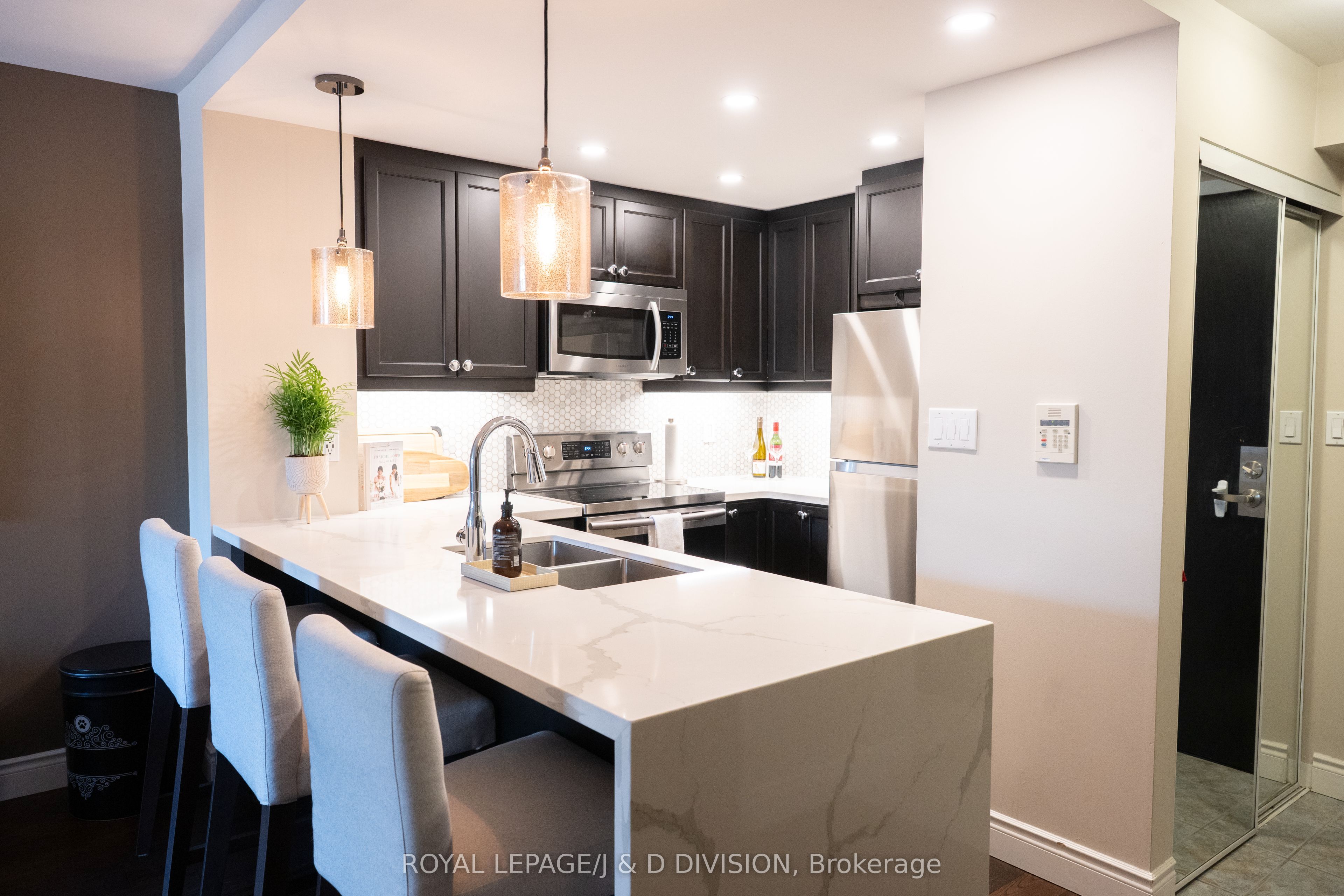 225 Merton Street 209, Toronto, ON M4S 3H1 photo 5