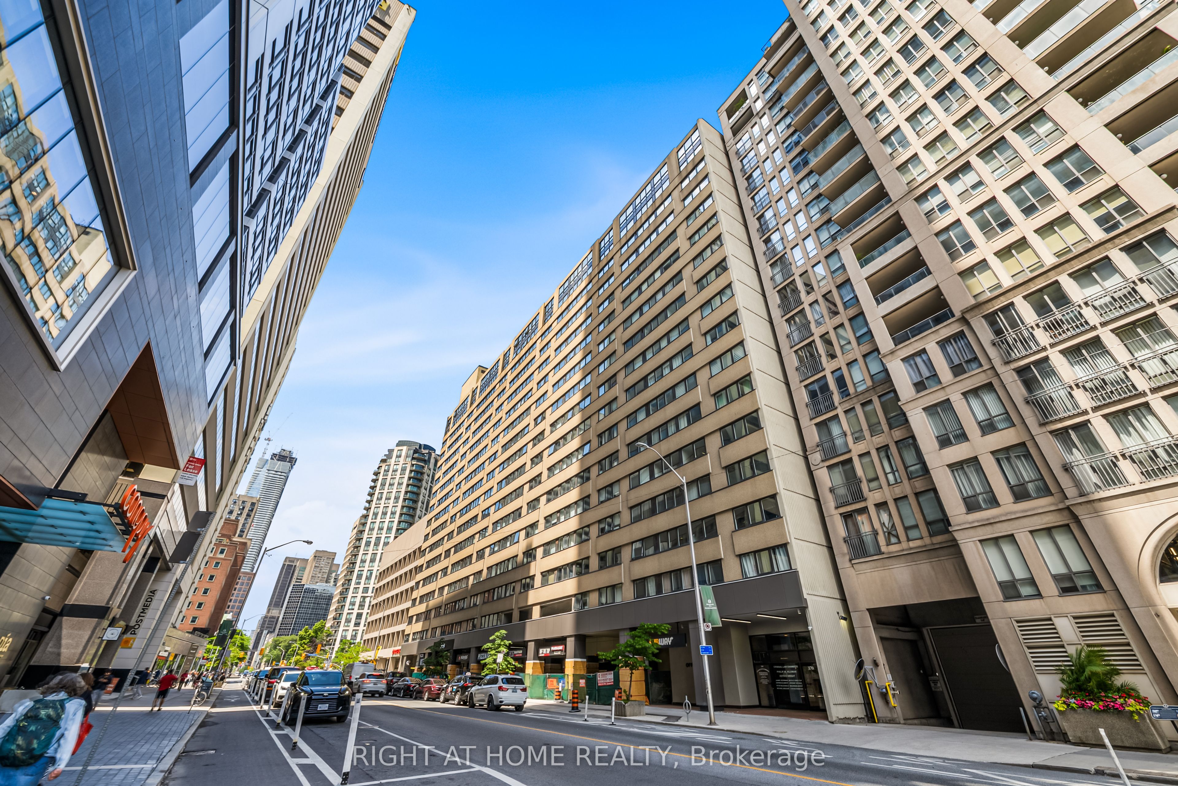 360 Bloor Street E 411, Toronto, ON M4W 3M3 photo 3