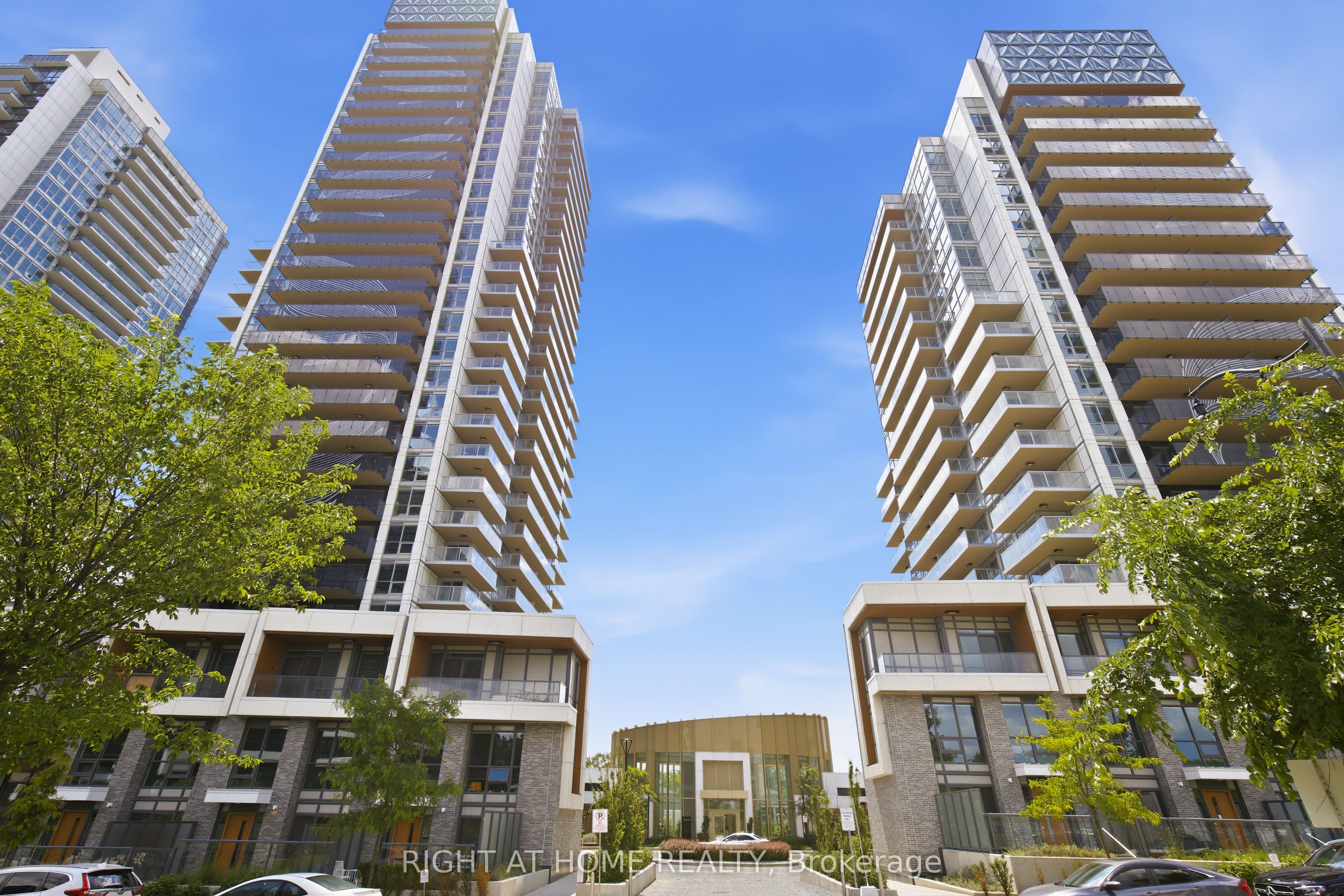 25 McMahon Drive 2107, Toronto, ON M2K 0J1