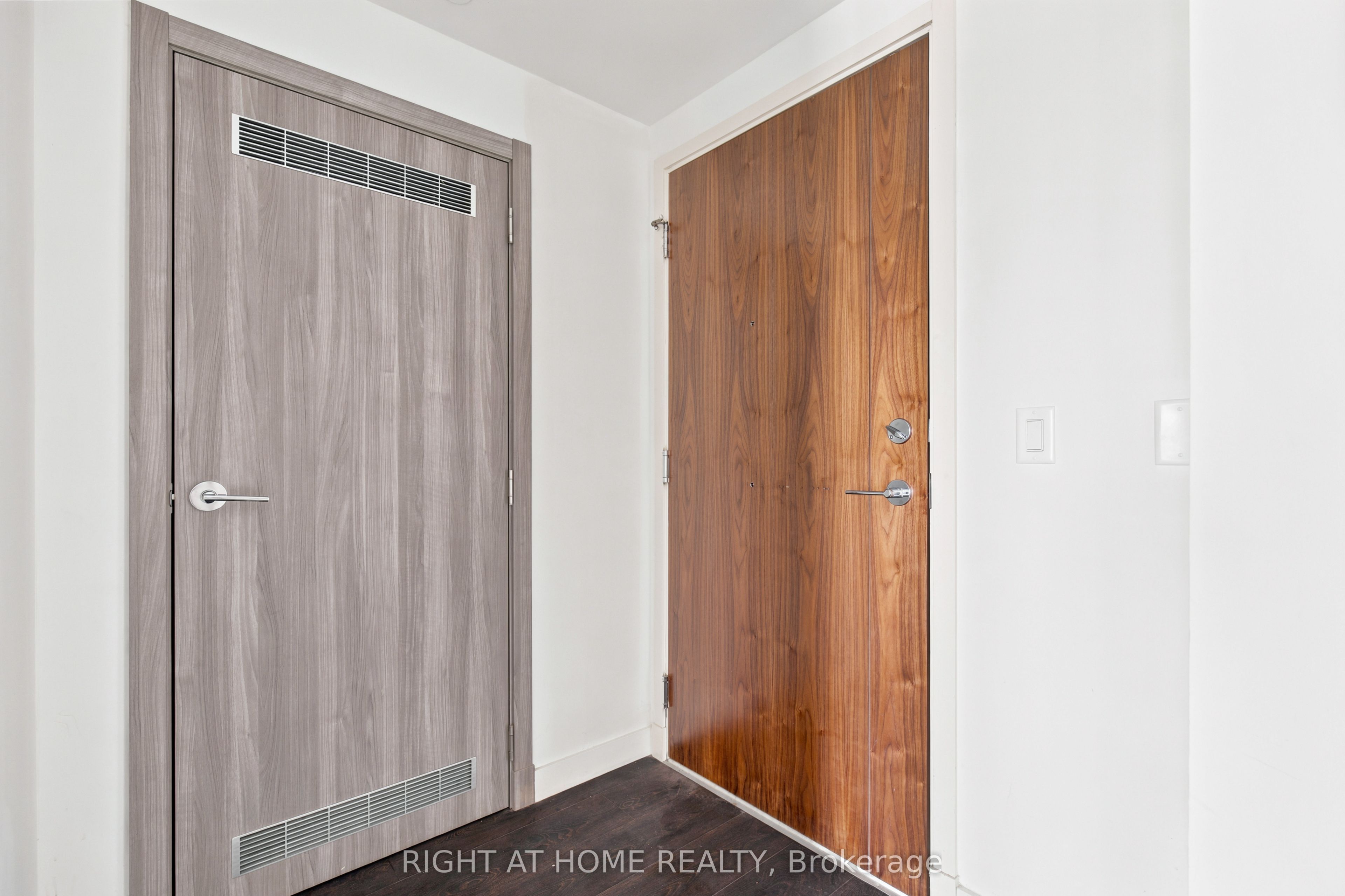 25 McMahon Drive 2107, Toronto, ON M2K 0J1 photo 5