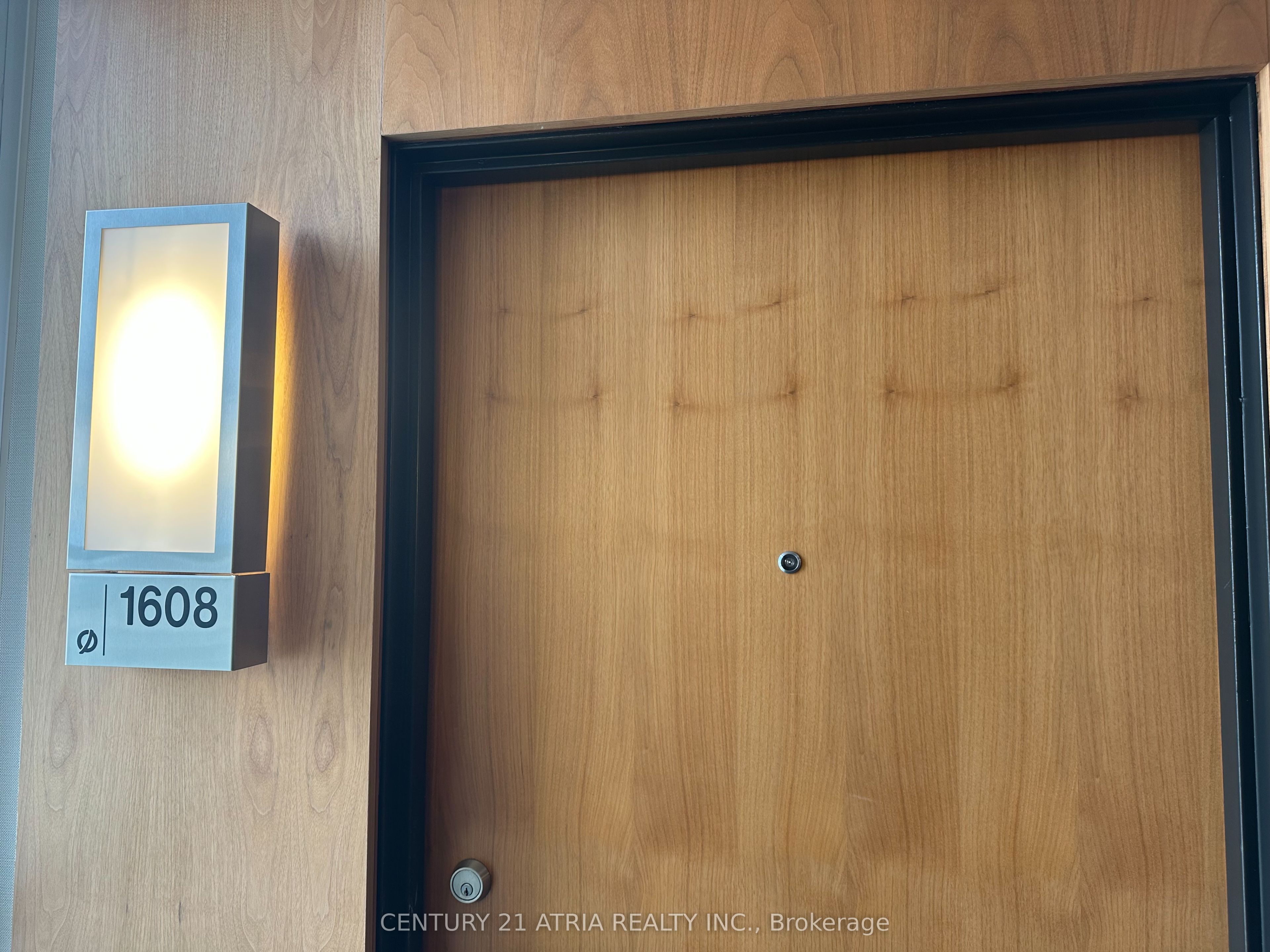 75 Queens Wharf Road 1608, Toronto, ON M5V 0J8 photo 4