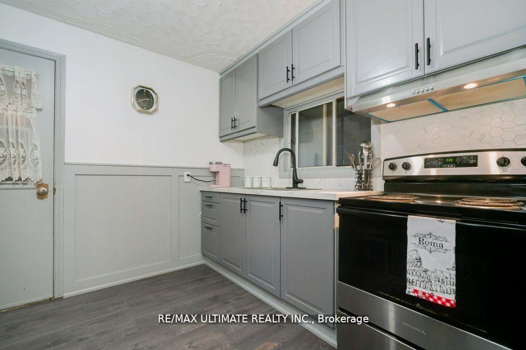 34 Hickson Street, Toronto, ON M6K 1T3 photo 5
