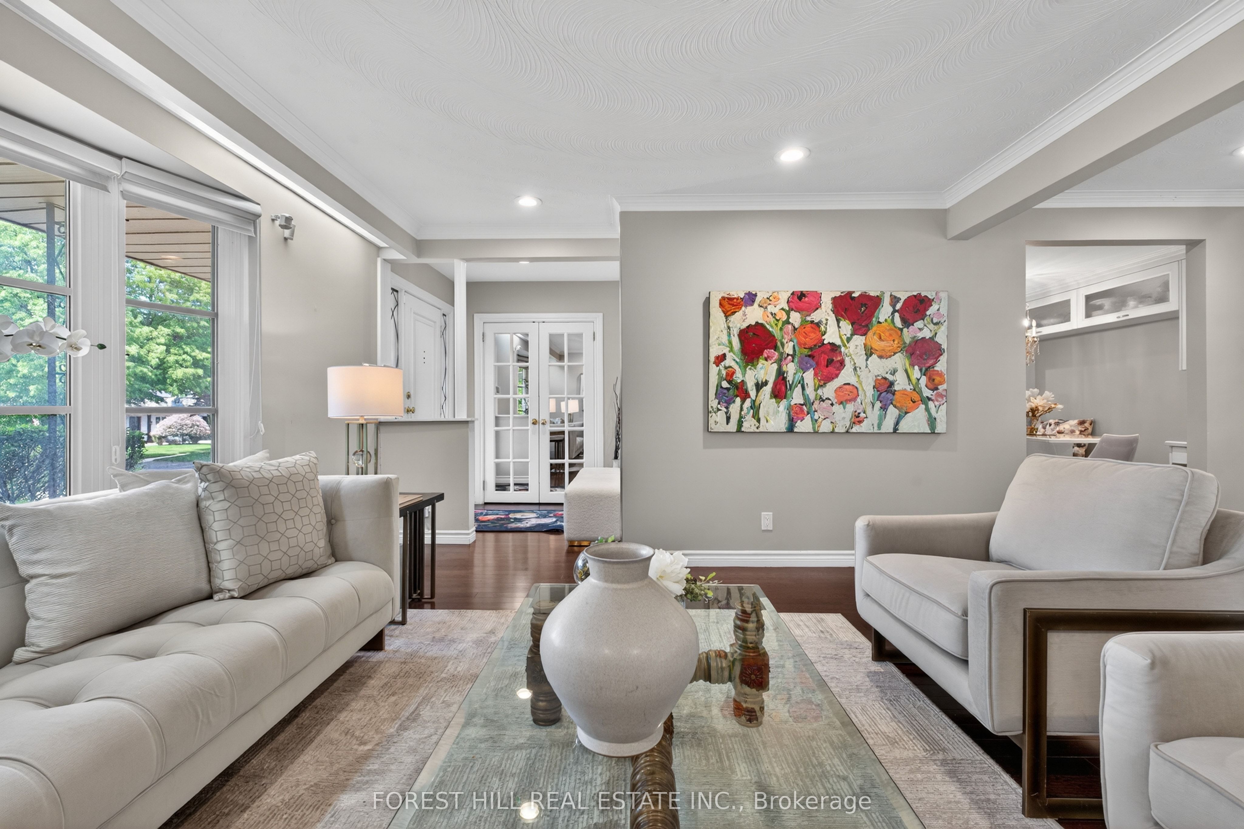 91 Montressor Drive, Toronto, ON M2P 1Z3 photo 4