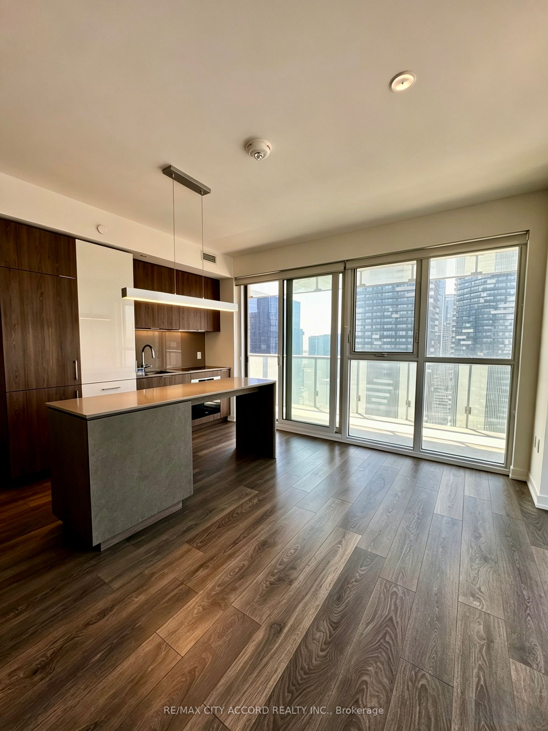 15 Lower Jarvis Street 2510, Toronto, ON M5E 0C4 photo 4