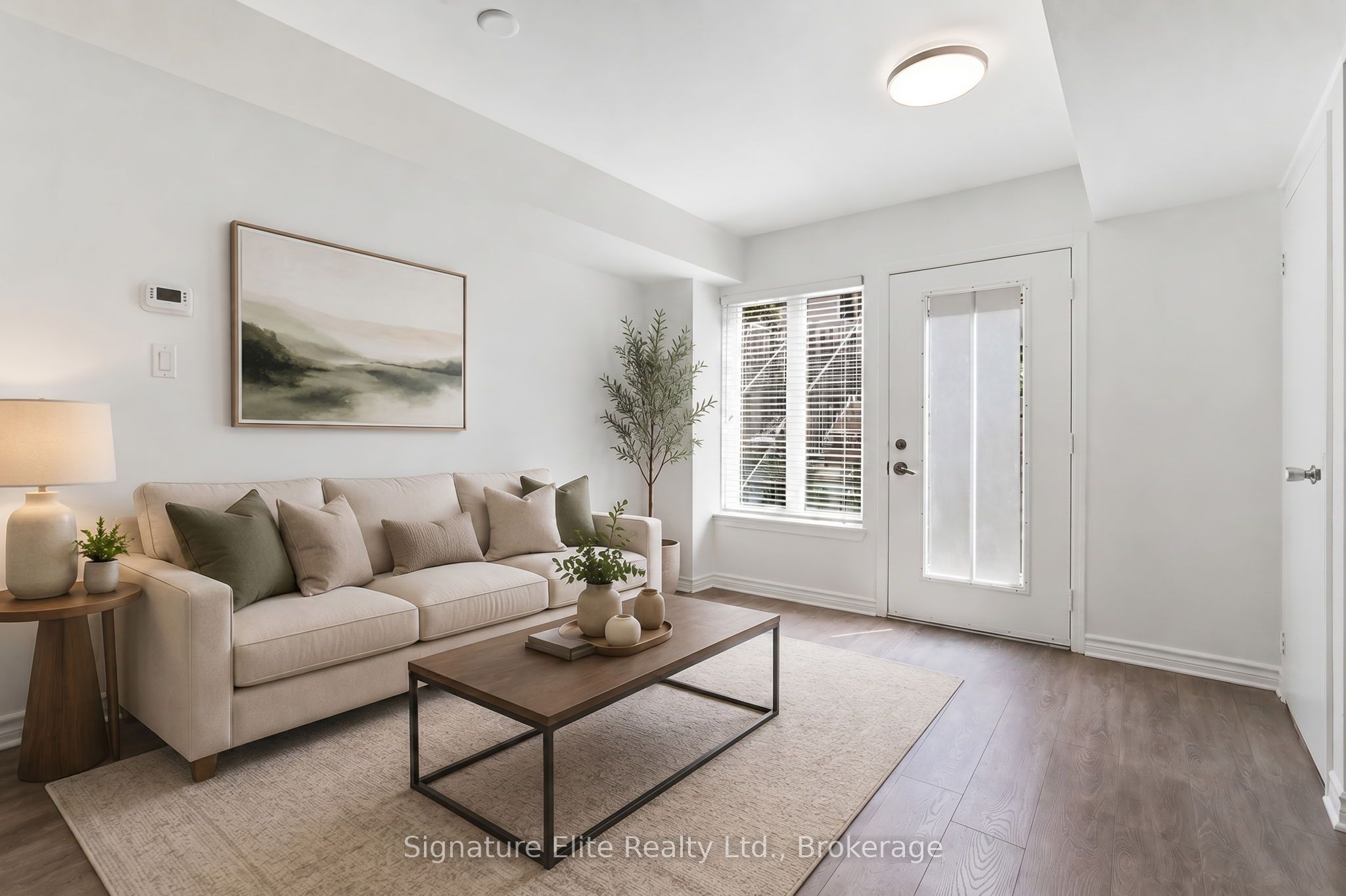 42 Western Battery Road 718, Toronto, ON M6K 3P1