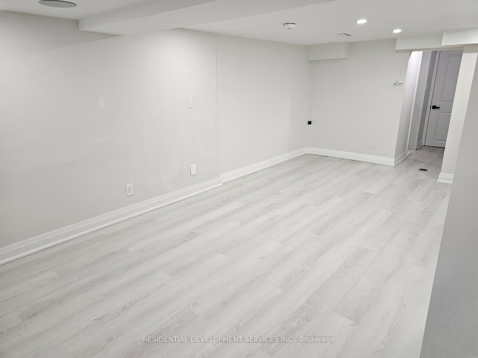 275 Euclid Avenue Basement, Toronto, ON M6J 2K1 photo 5