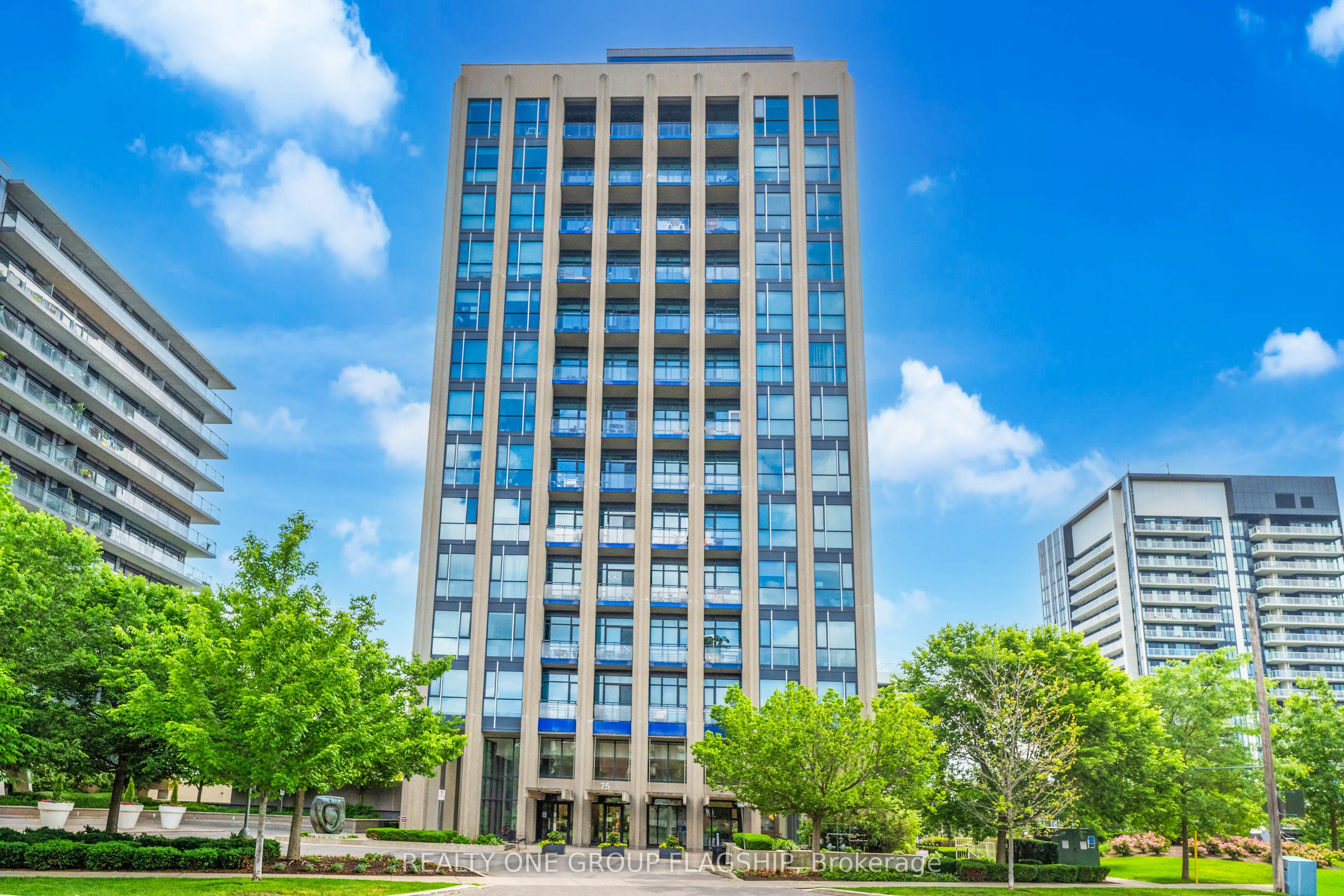 75 The Donway W 103, Toronto, ON M3C 2E9 photo 2