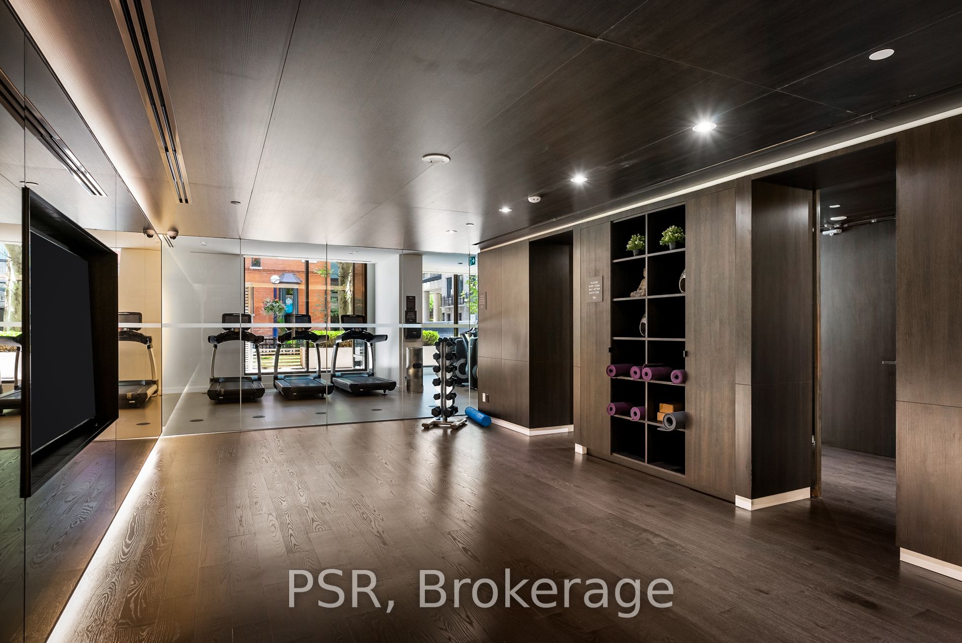 2 St Thomas Street 2406, Toronto, ON M5S 2Z1 photo 5