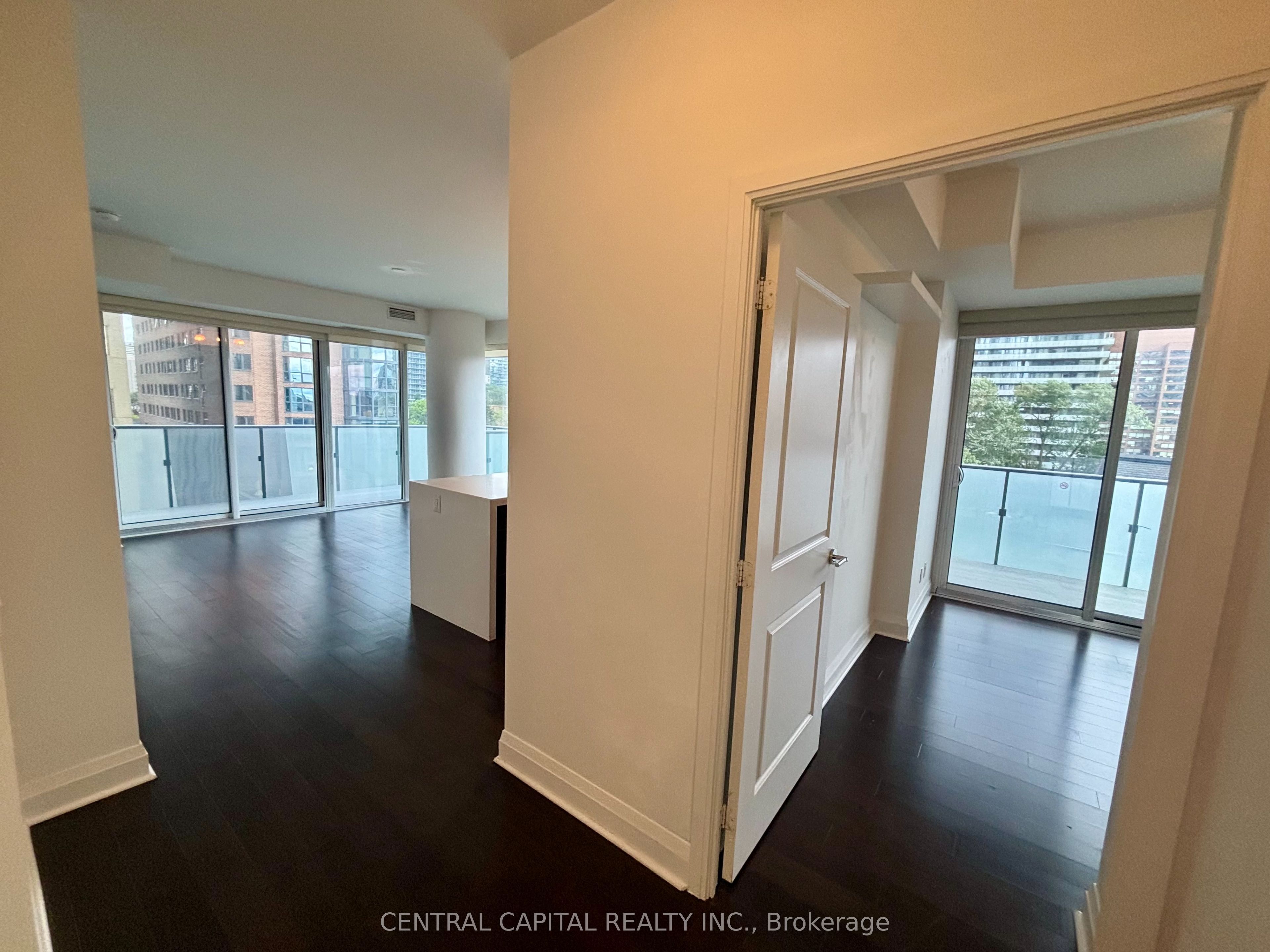 1080 Bay Street 502, Toronto, ON M5S 0A5 photo 5