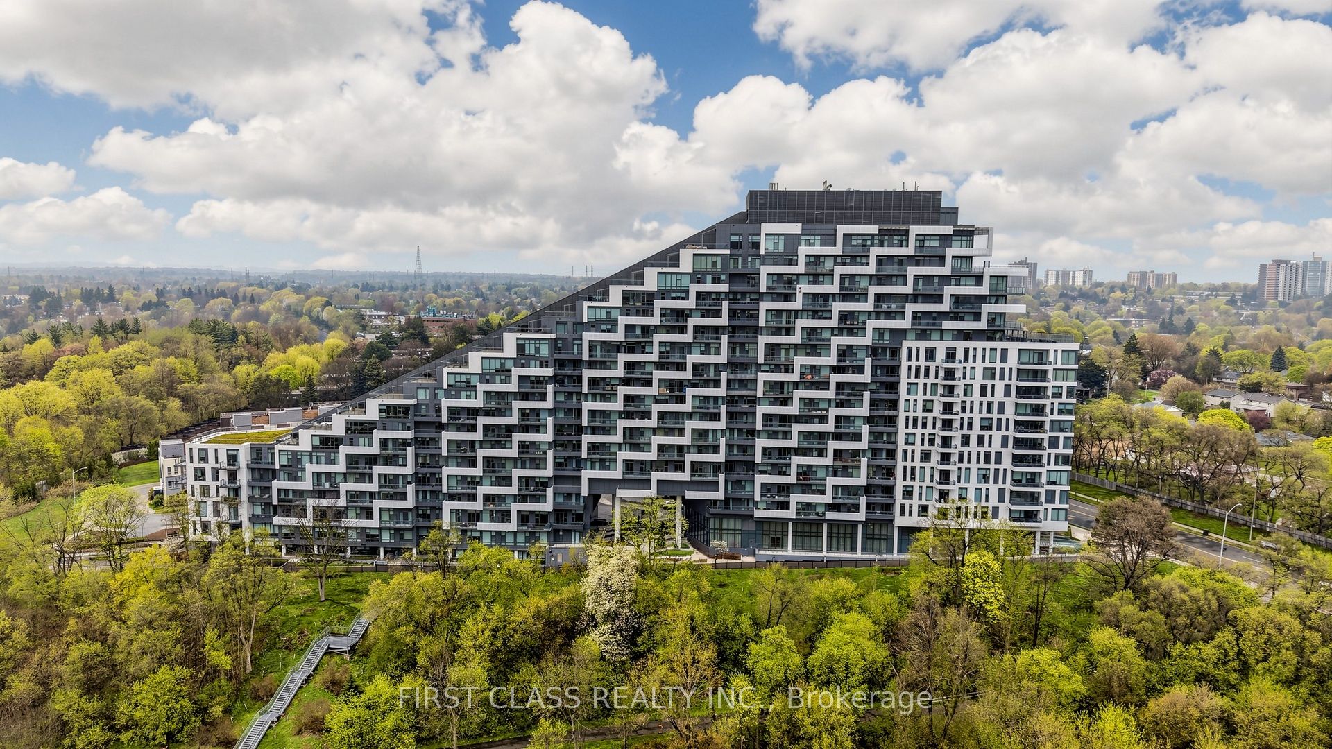 25 Adra Grado Way 710, Toronto, ON M2J 0H6 photo 2