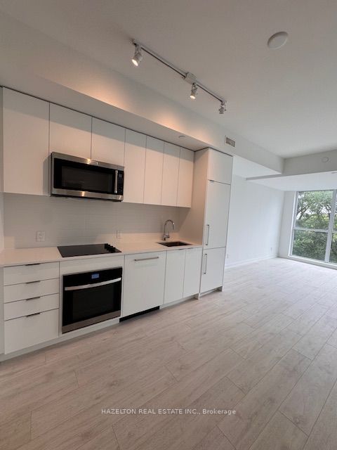 181 Sheppard Avenue E 417, Toronto, ON M2N 3A6