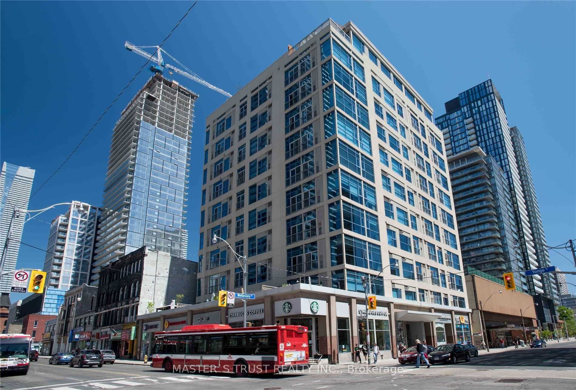 8 Wellesley Street E 1001, Toronto, ON M4Y 3B2