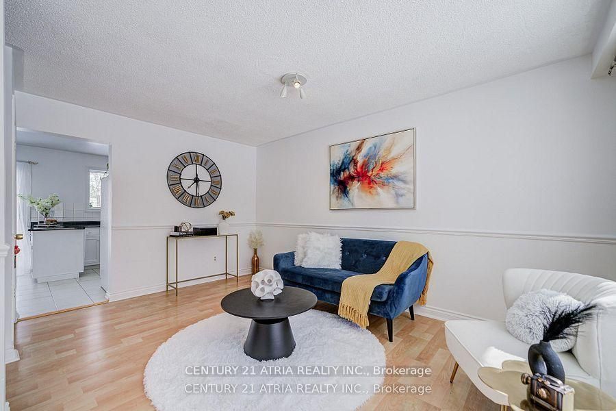 154 Freshmeadow Drive, Toronto, ON M2H 2R1 photo 4