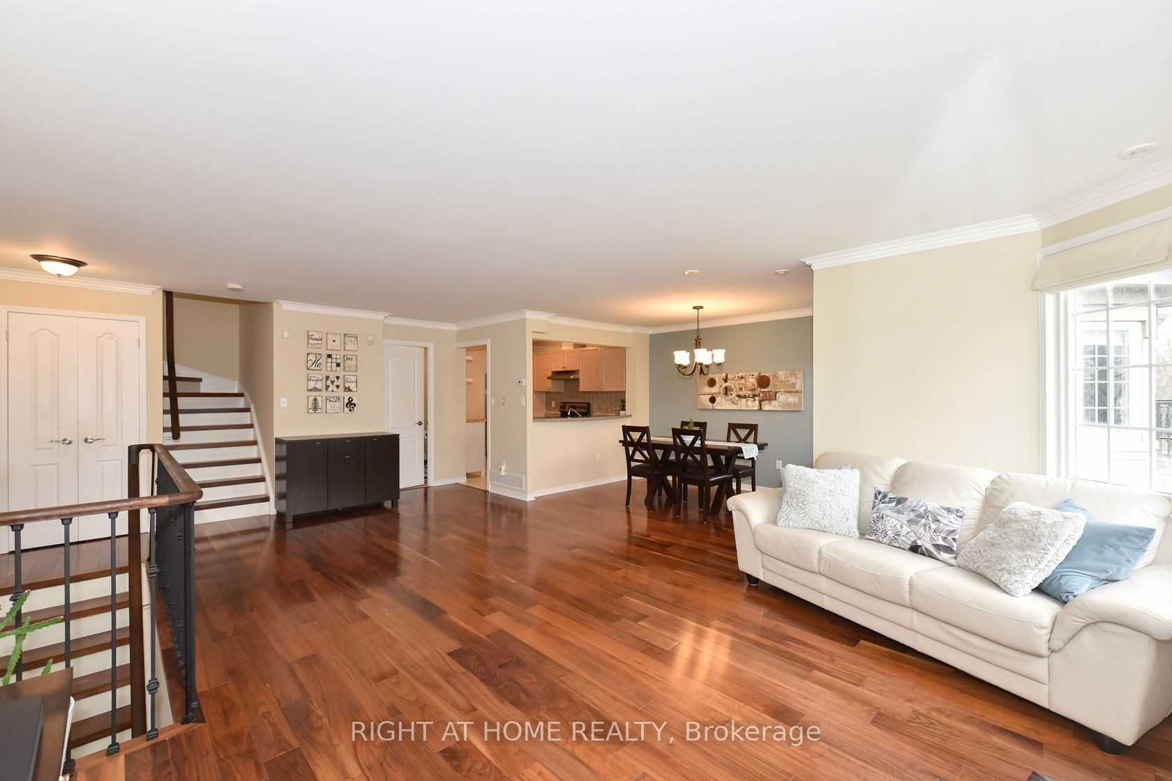 108 Finch Avenue W C22, Toronto, ON M2N 6W6 photo 3