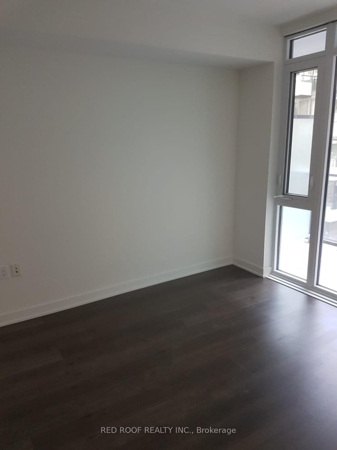 576 Front Street W 527E, Toronto, ON M5V 0P8 photo 5
