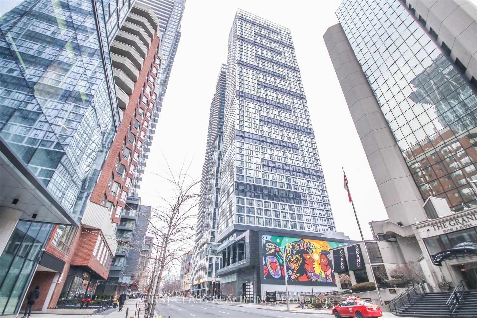 181 Dundas Street E 1002, Toronto, ON M5A 0N5