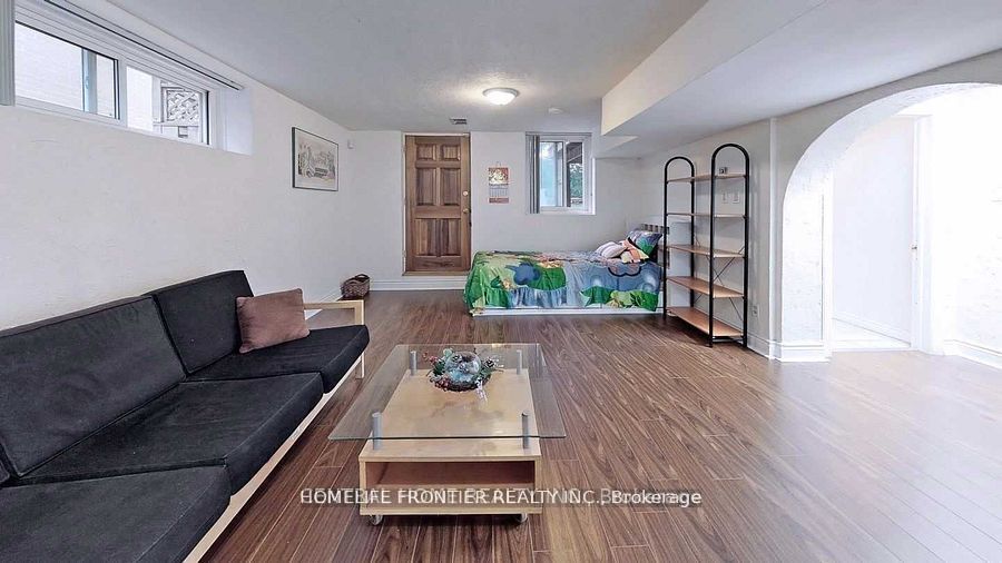 40 Sumner Heights Drive Lower Unit, Toronto, ON M2K 1Y3 photo 2