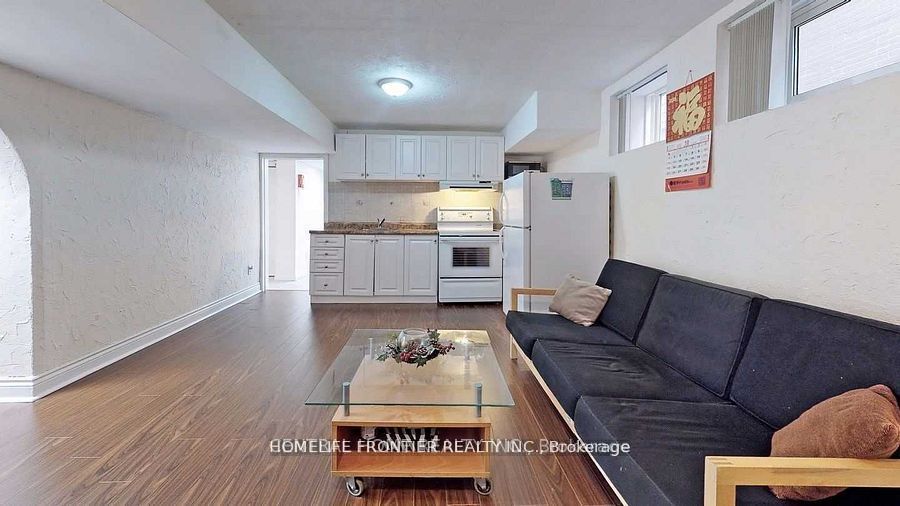 40 Sumner Heights Drive Lower Unit, Toronto, ON M2K 1Y3 photo 3