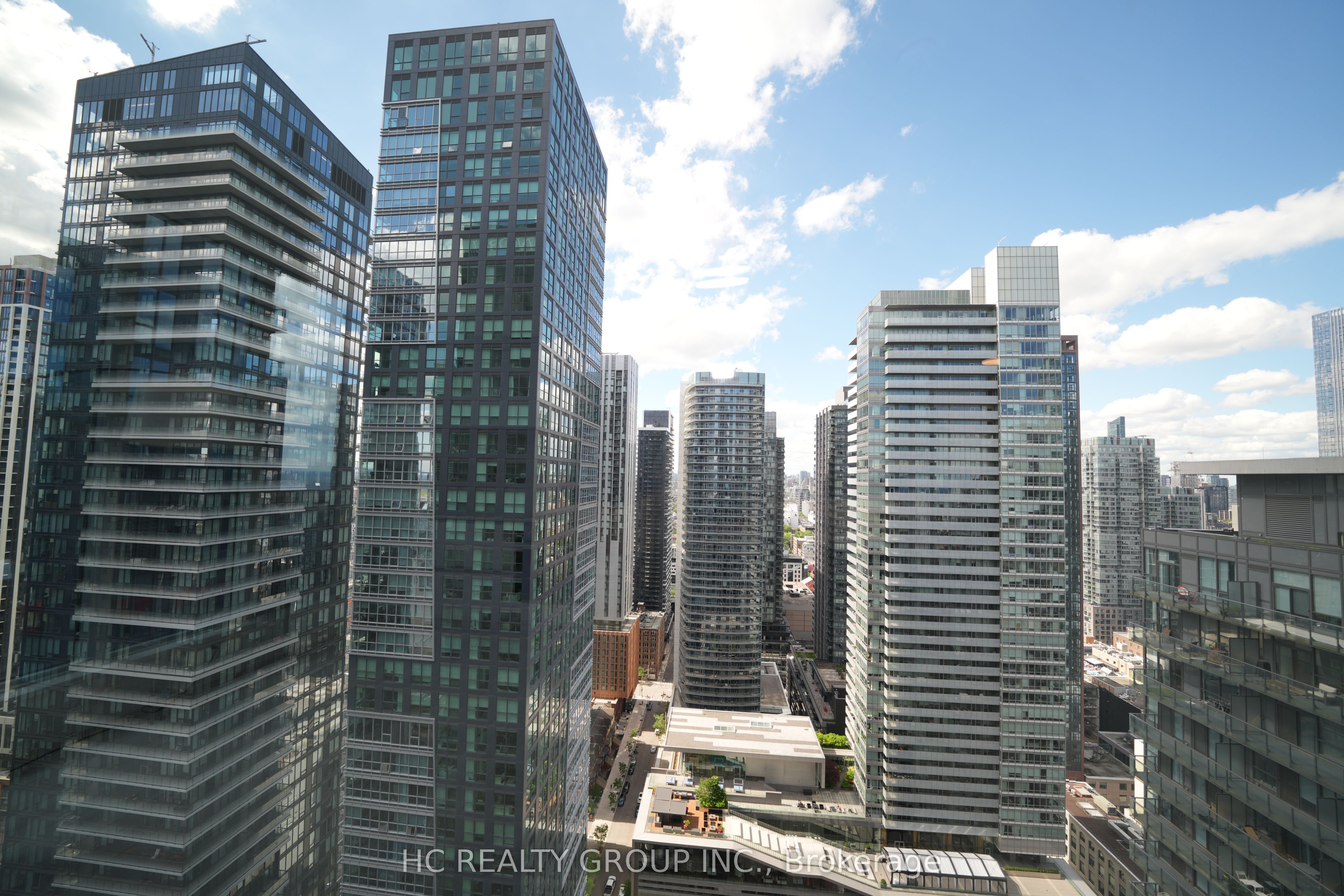 15 Mercer Street 3204, Toronto, ON M5V 1H2 photo 4