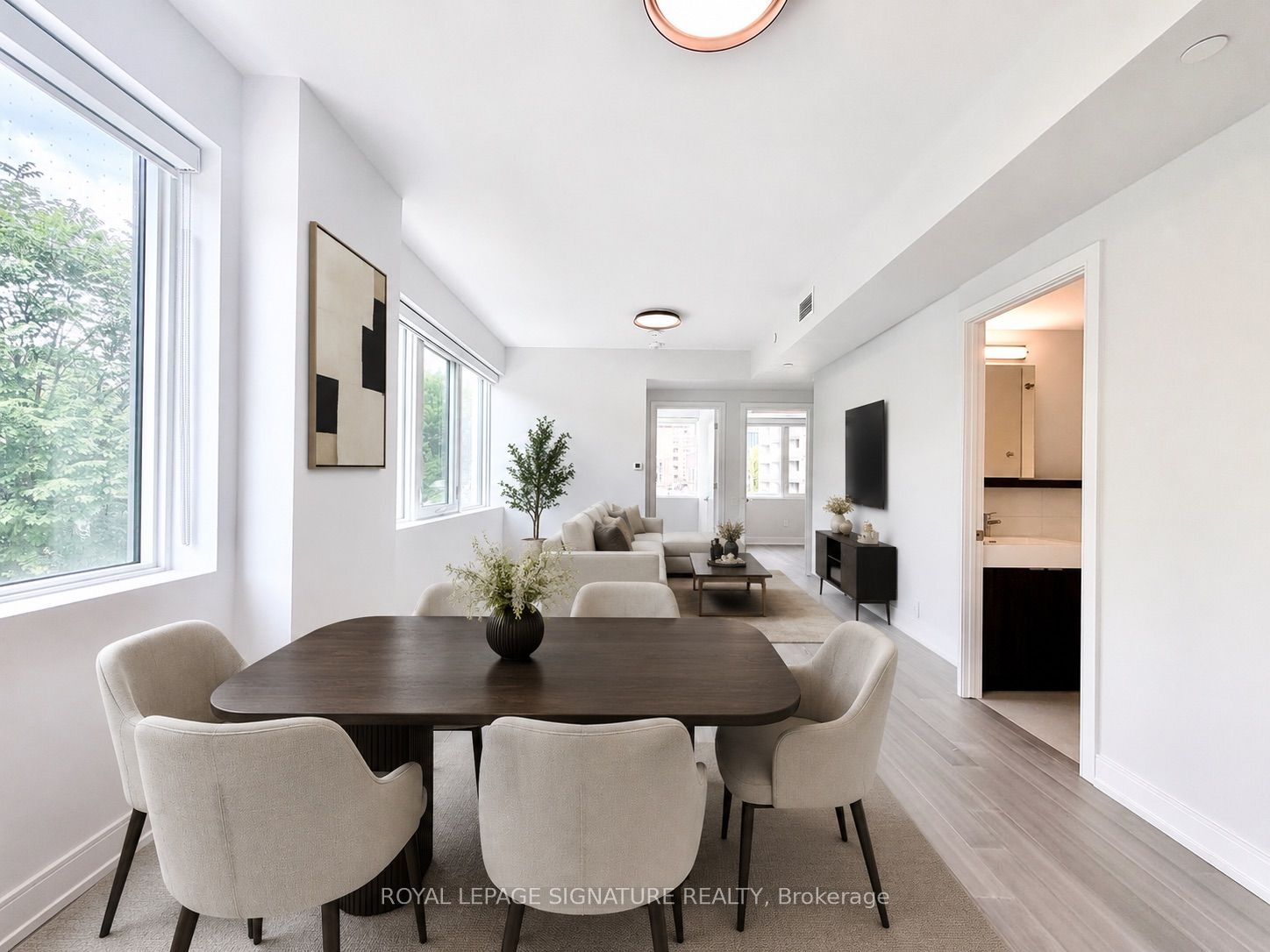 664 Spadina Avenue 204, Toronto, ON M5S 0G4
