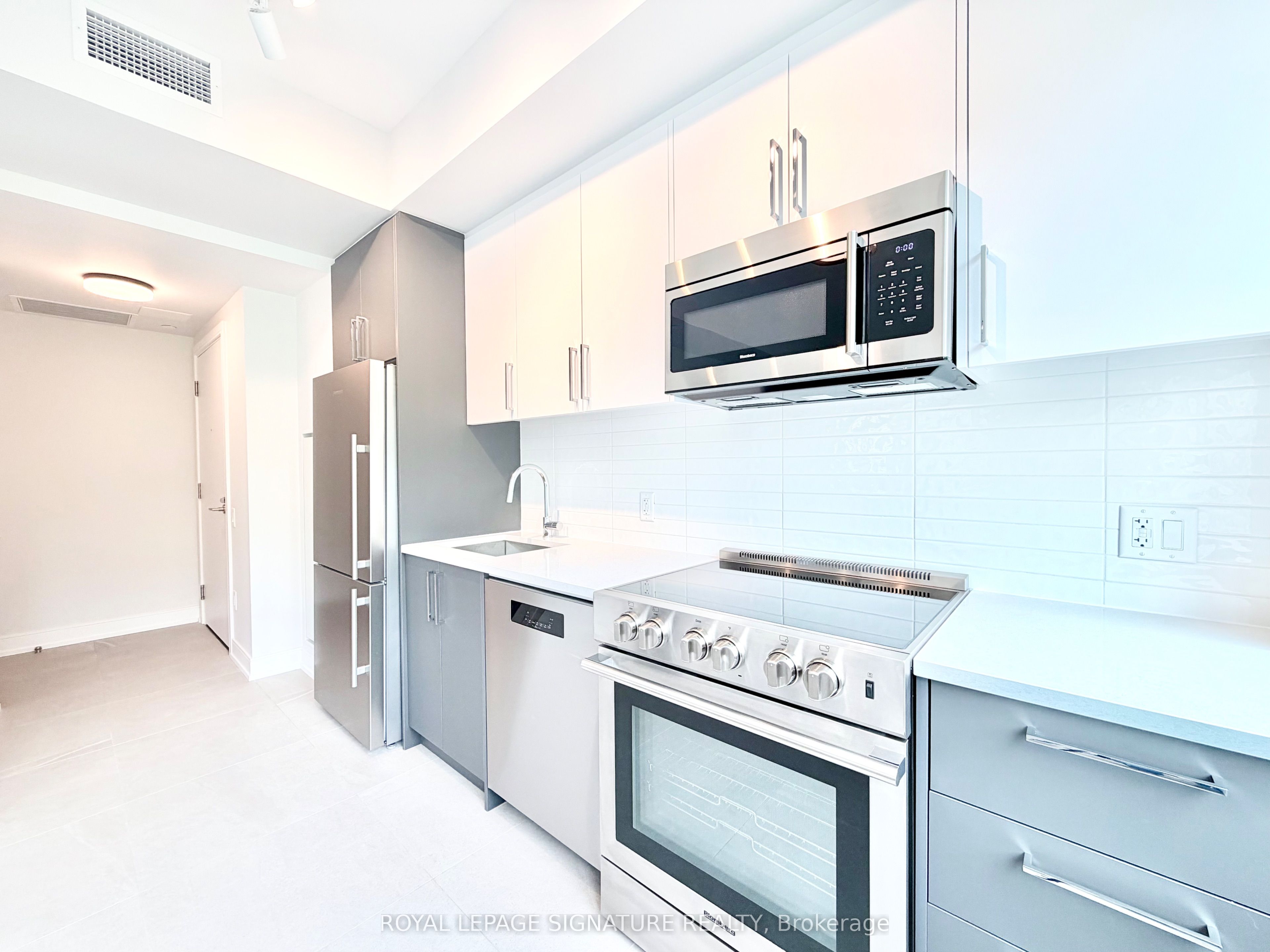 664 Spadina Avenue 204, Toronto, ON M5S 0G4 photo 5