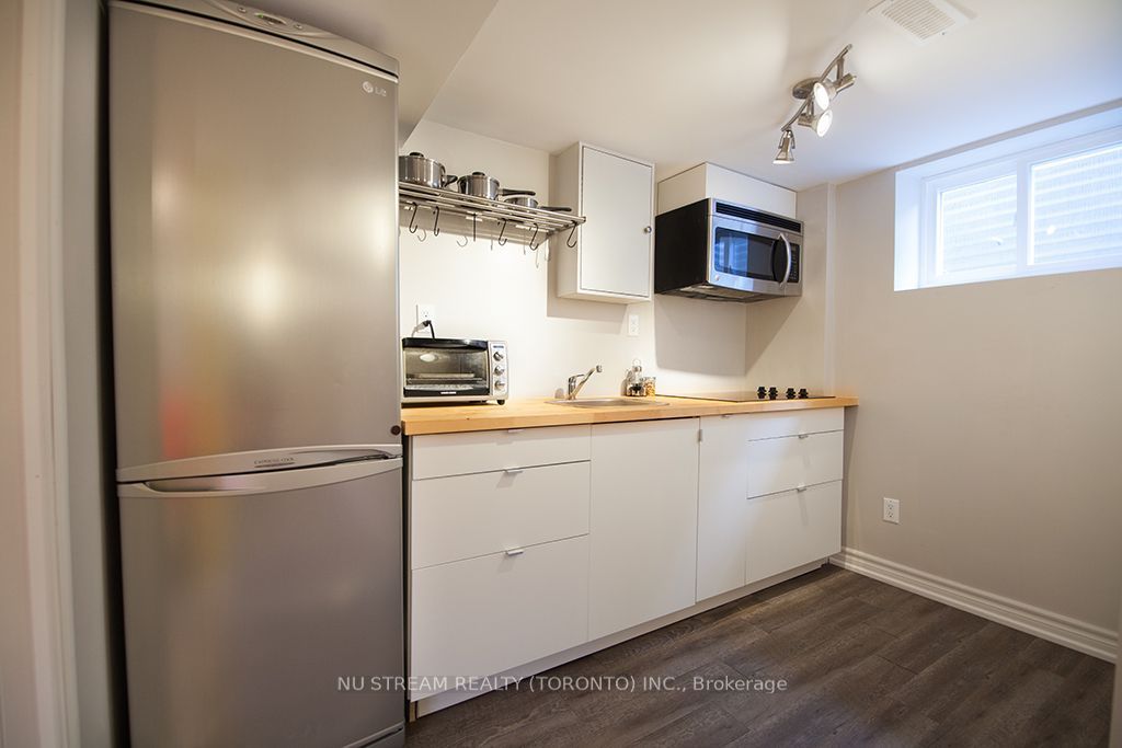 56 Logandale Road BSMT, Toronto, ON M2N 4H4 photo 3